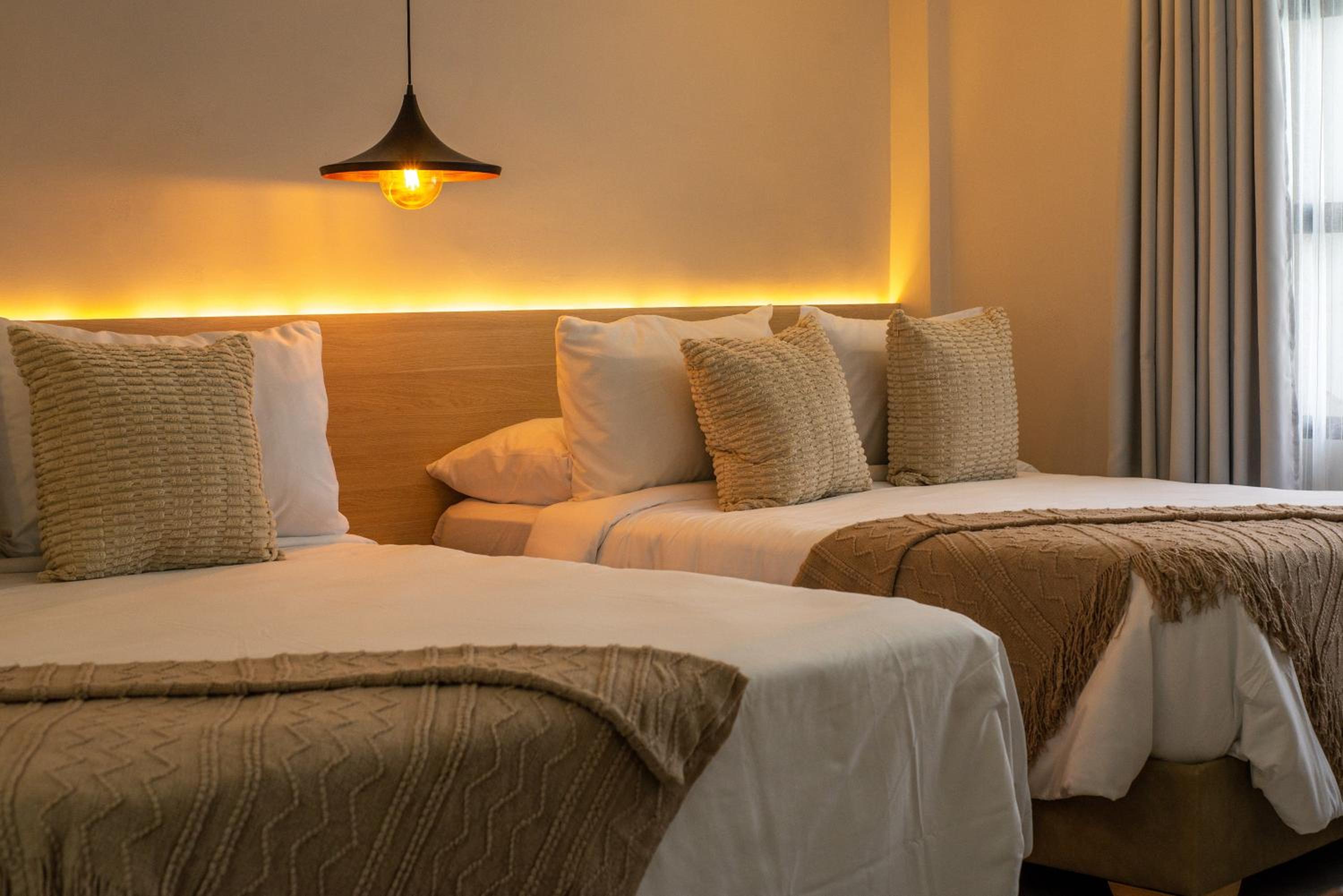 Superior Quadruple Room photo 1