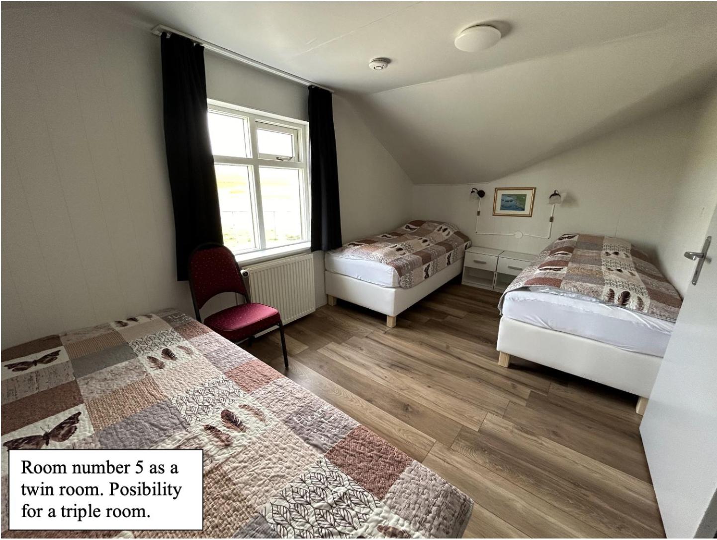 Double Room with Shared Bathroom photo 1