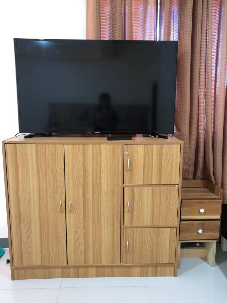 Deluxe Family Room photo 3