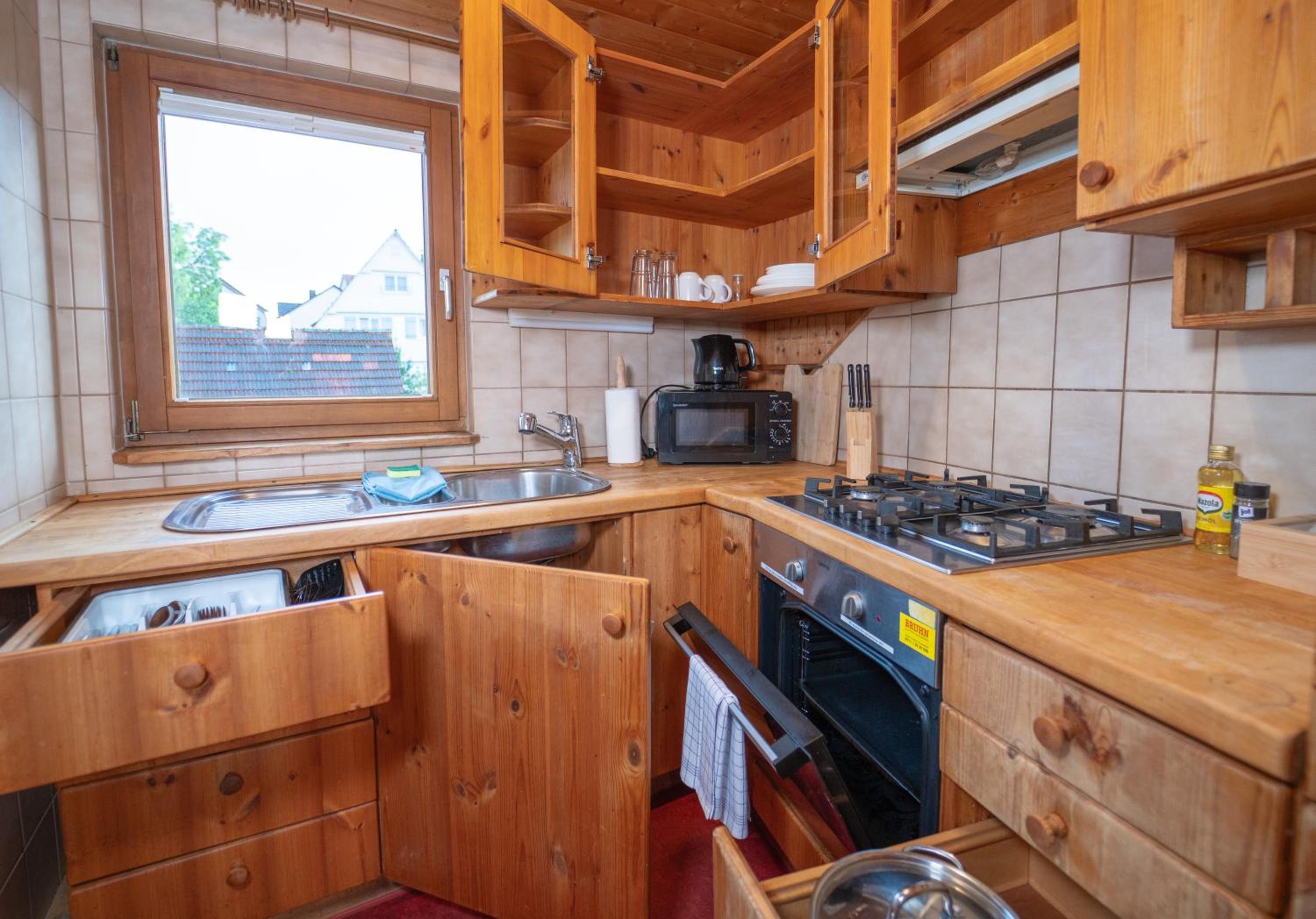 Two-Bedroom Apartment with Balcony photo 3