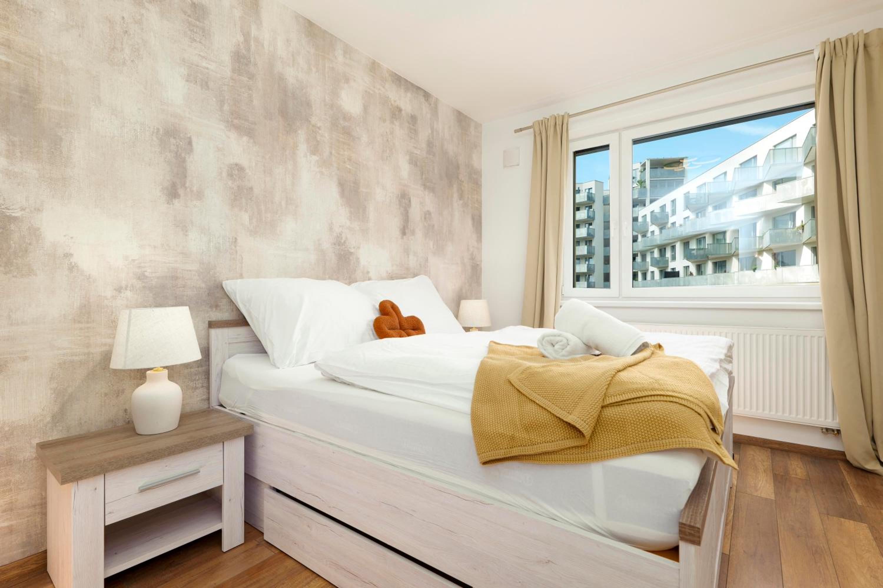 Two-Bedroom Deluxe Apartment With Balcony photo 2