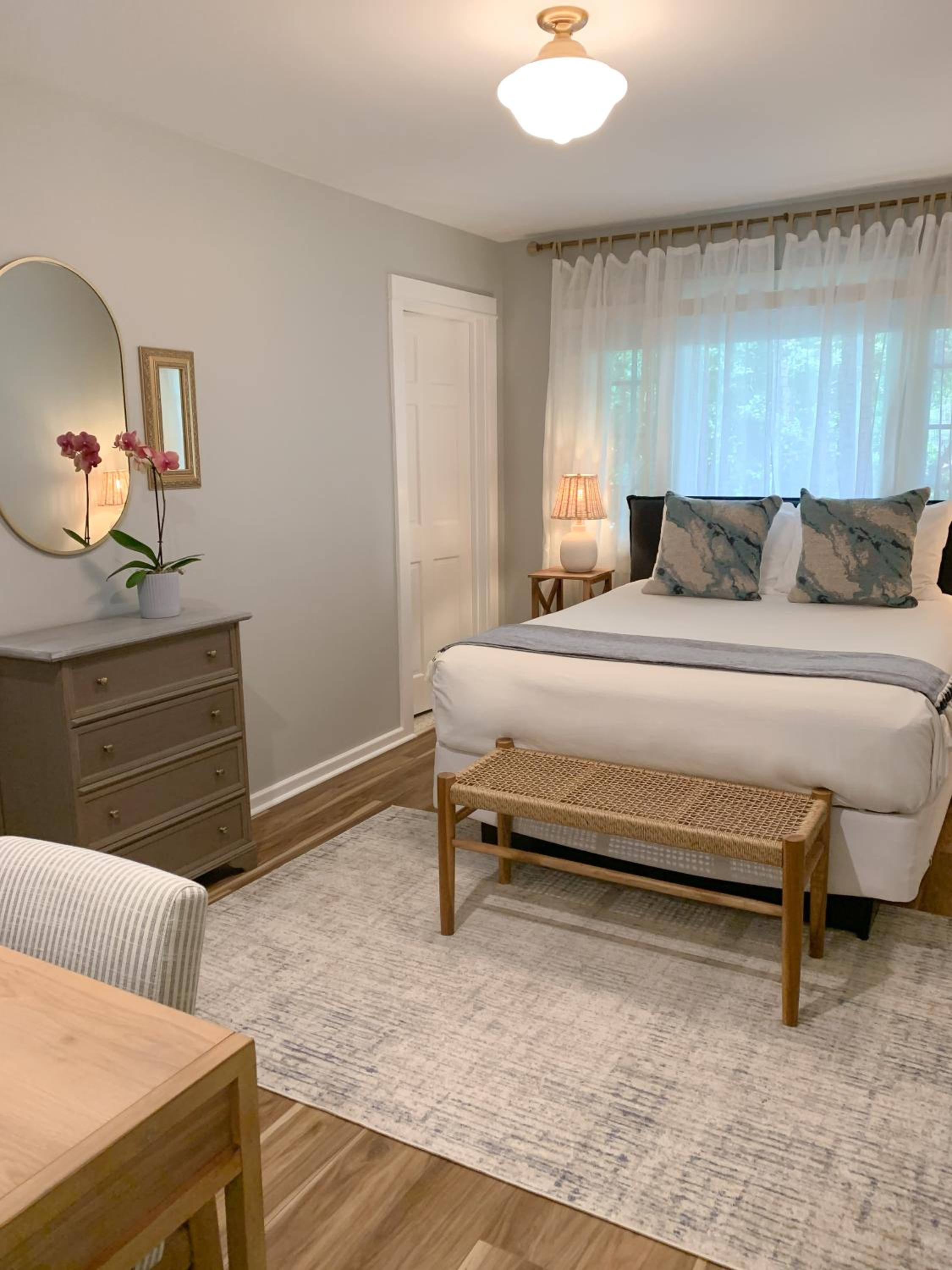 Queen Room