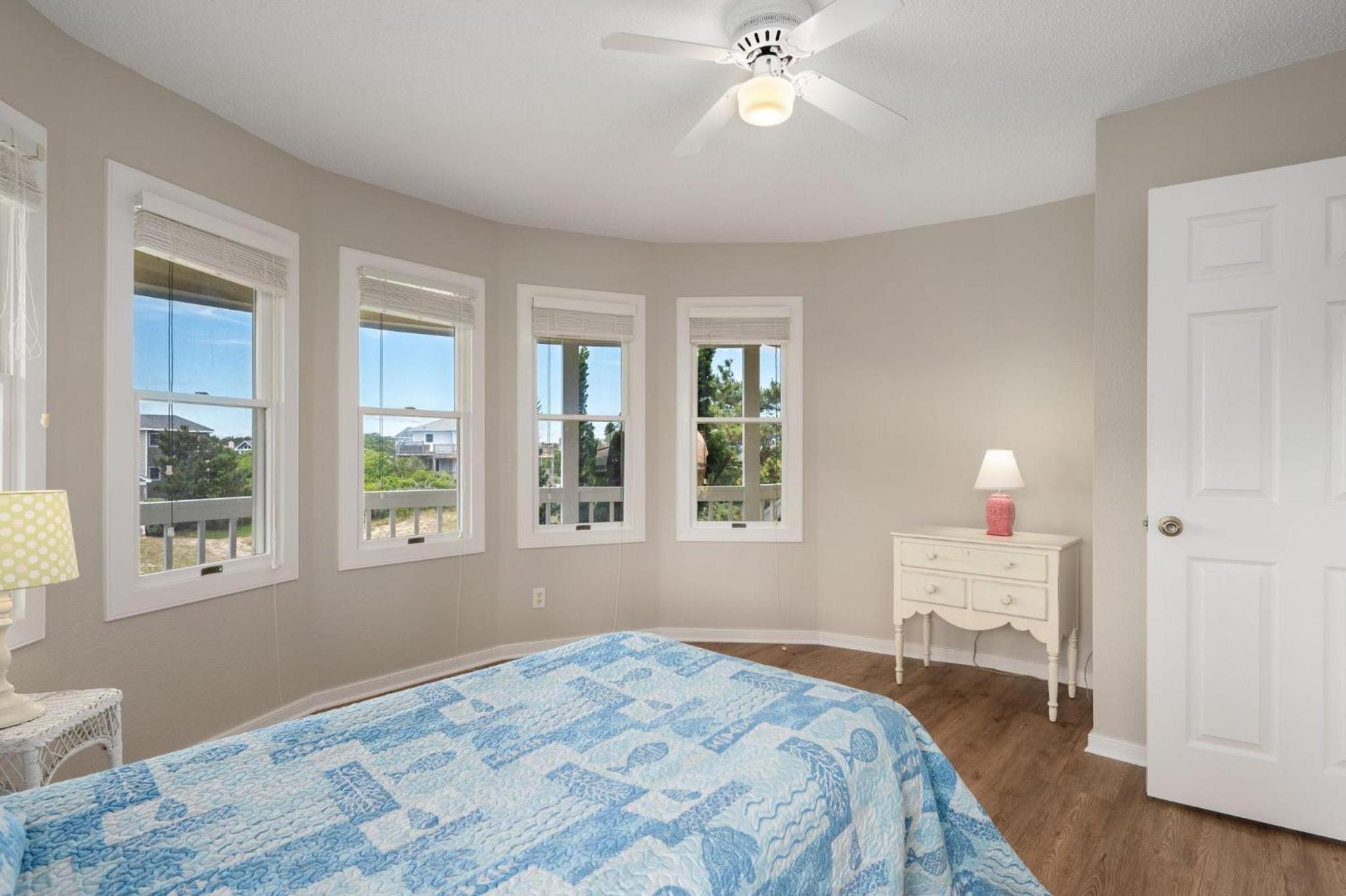 Six-Bedroom Holiday Home photo 2