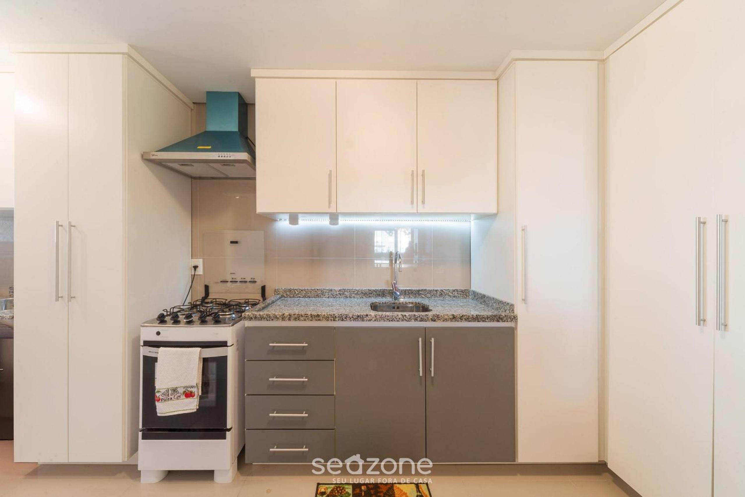 Apartment photo 2