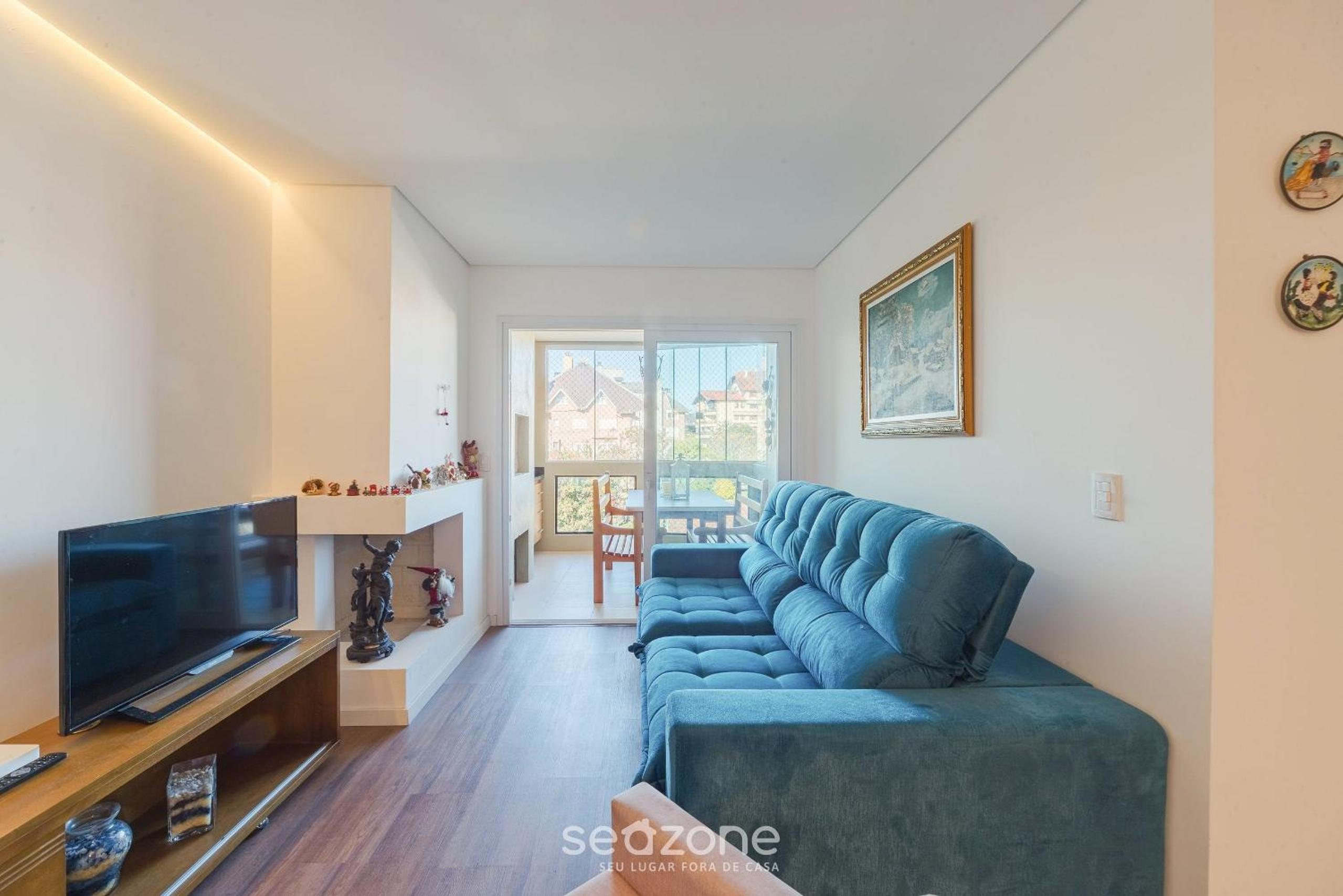 Apartment photo 1