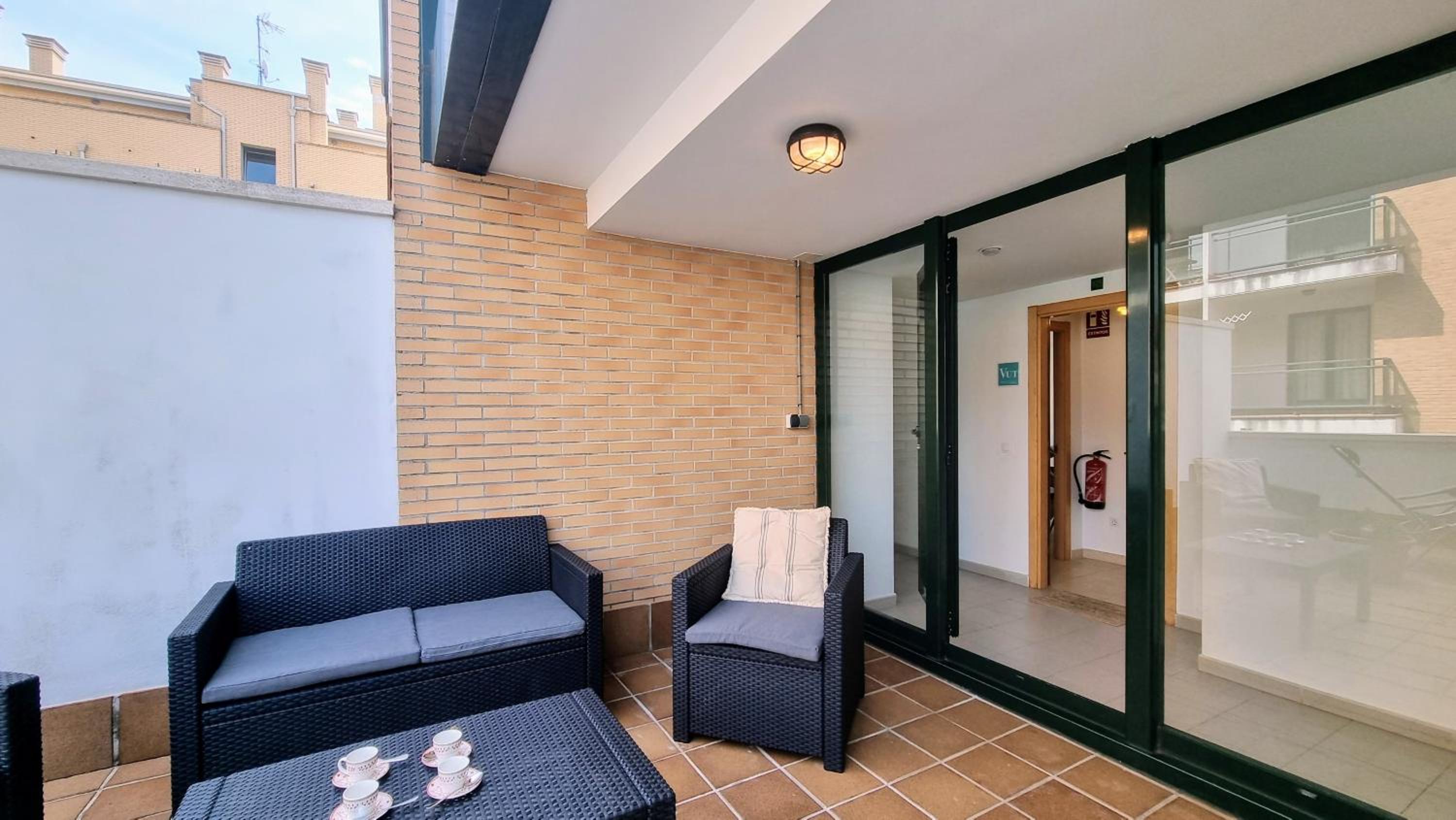 Apartment with Pool View photo 3