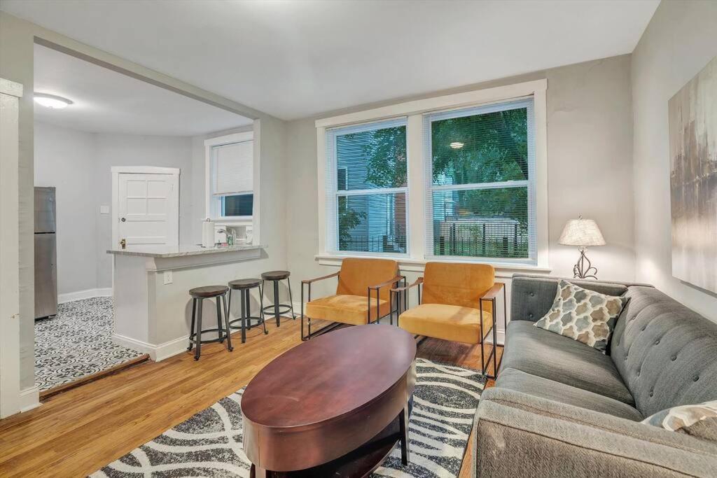 Apartment photo 3