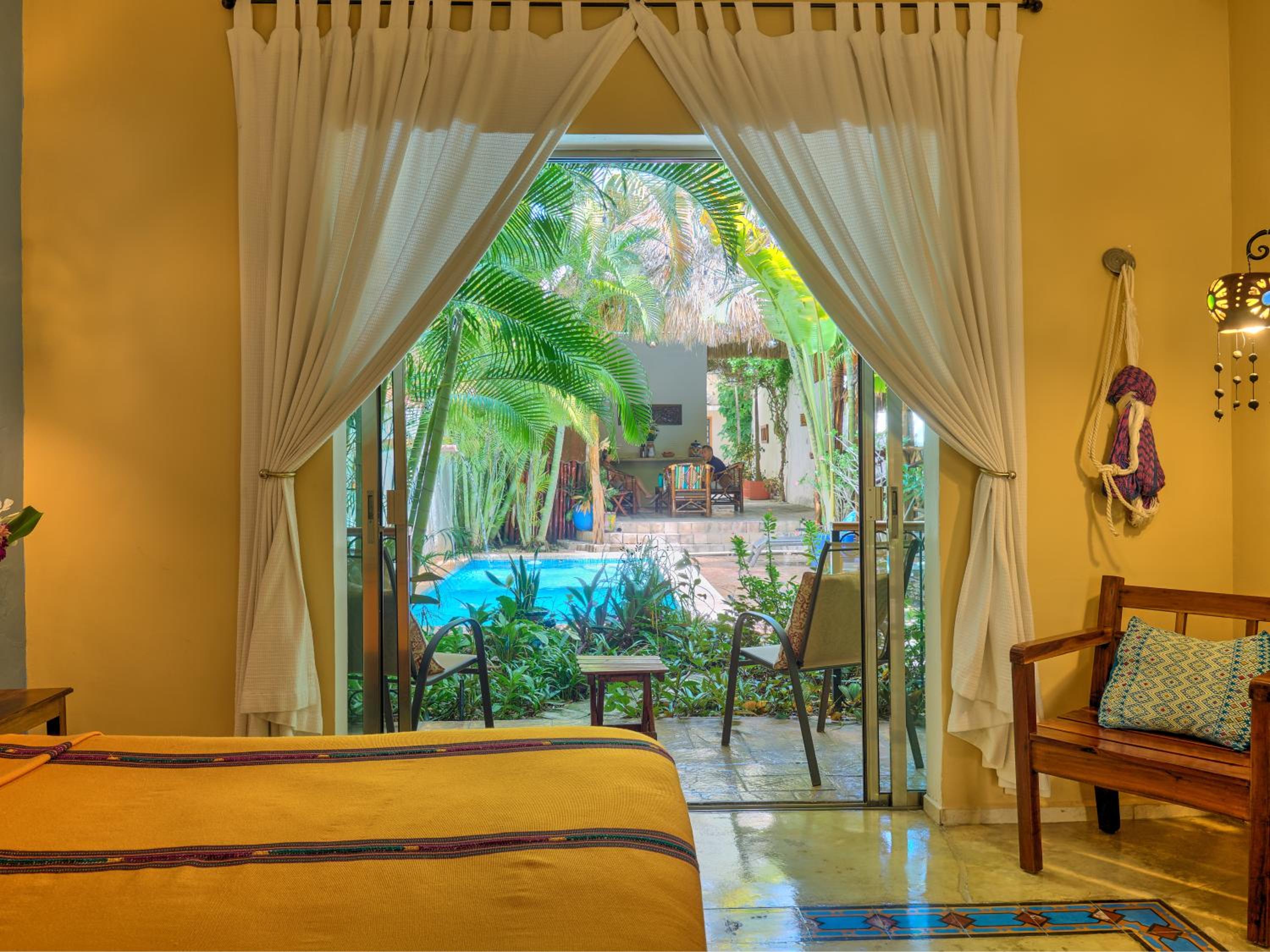 Deluxe Queen Room with Terrace photo 3