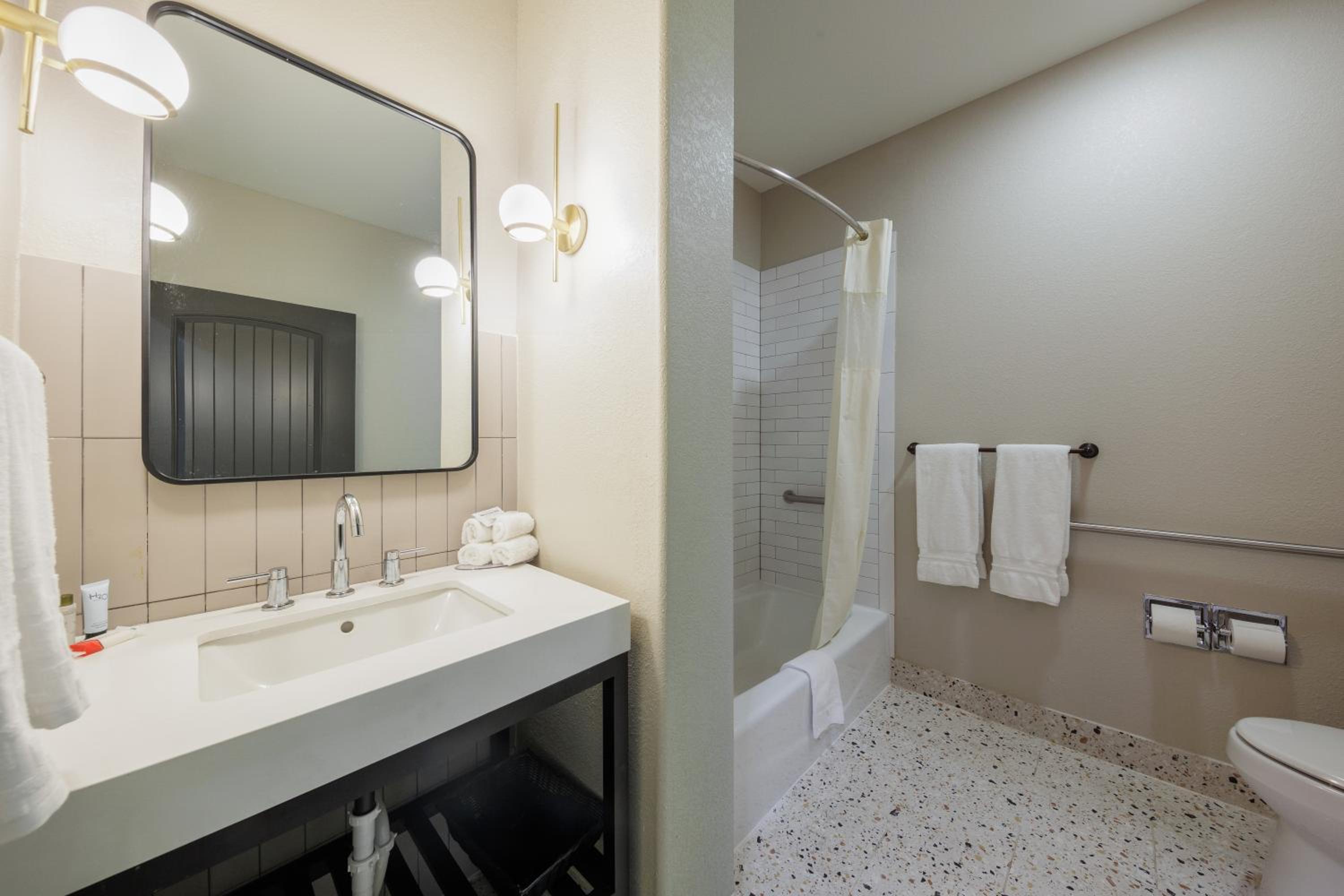 King Suite photo 2