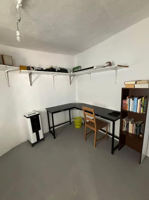 Three-Bedroom Apartment photo 3