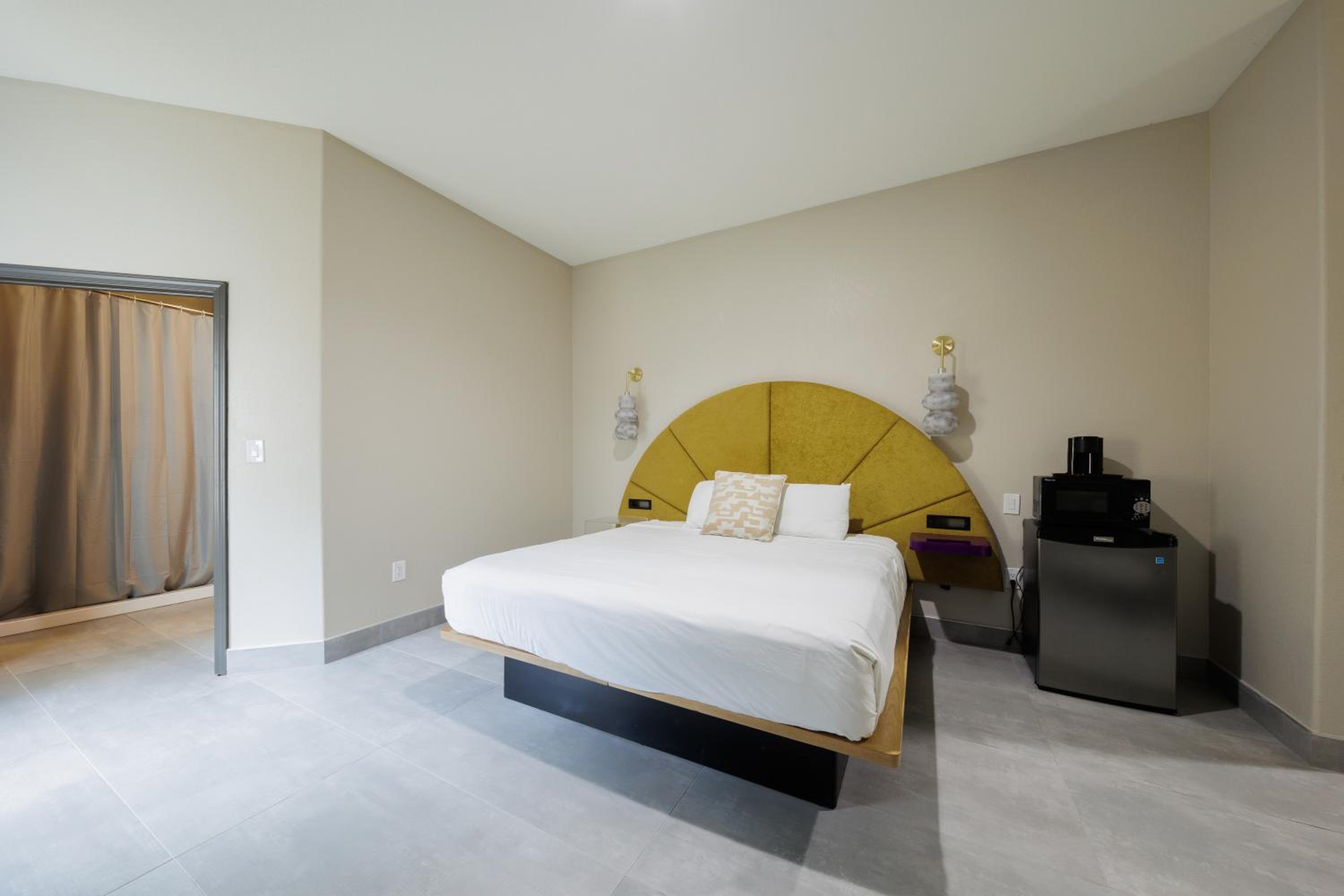 Single Room - Disability Access