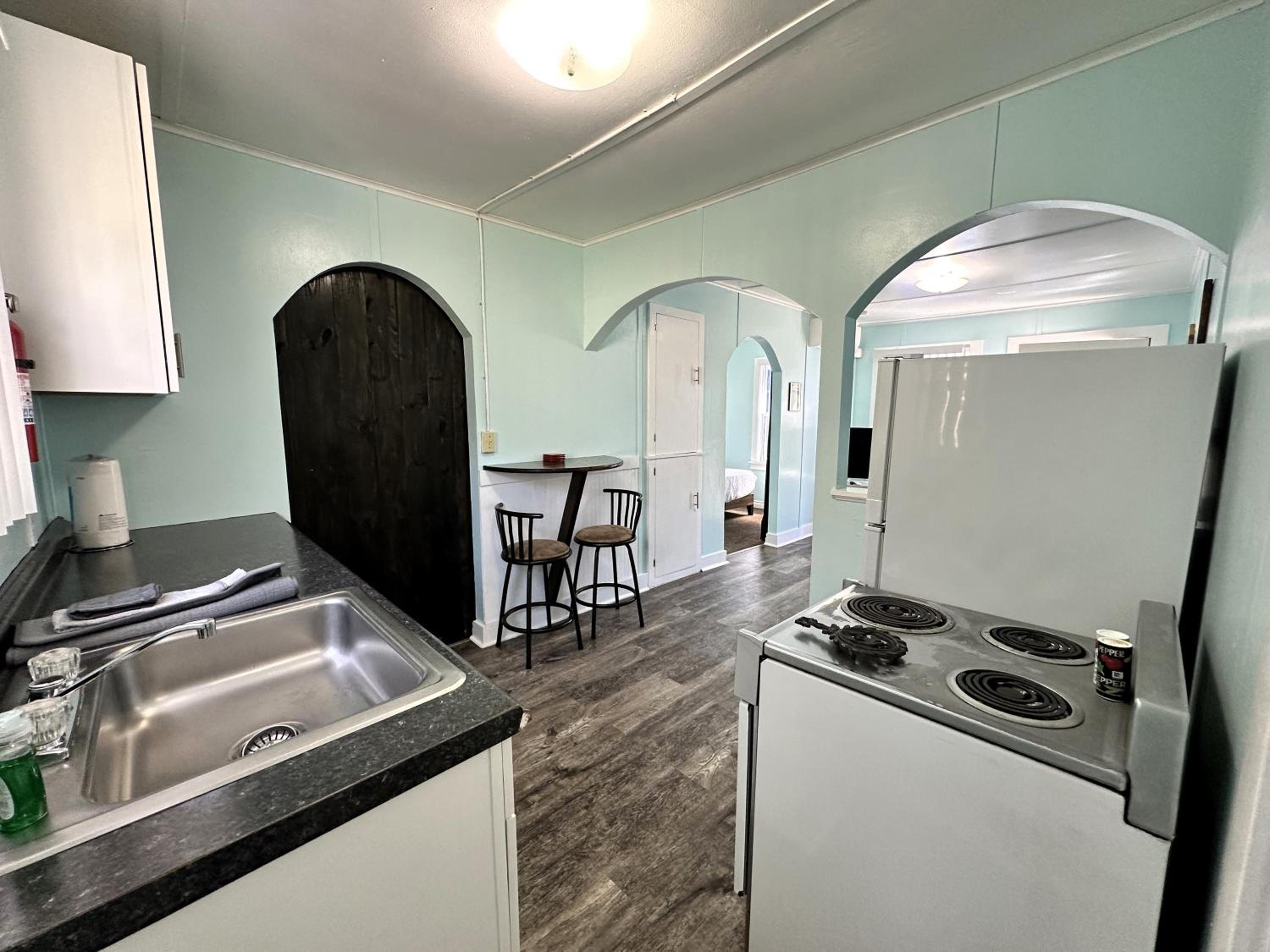 Family Suite (Pet Friendly) photo 3