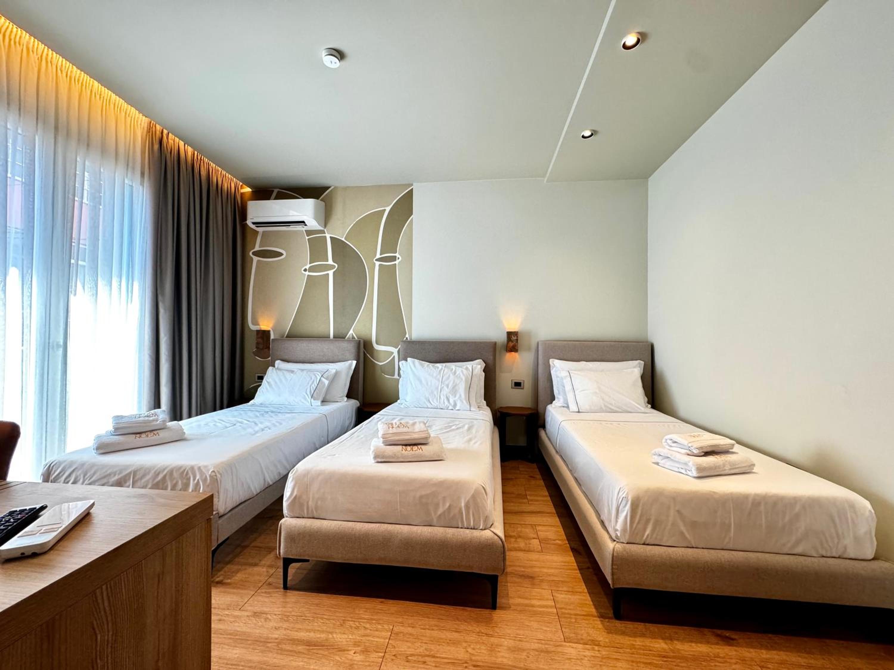 Triple Room with Balcony photo 3
