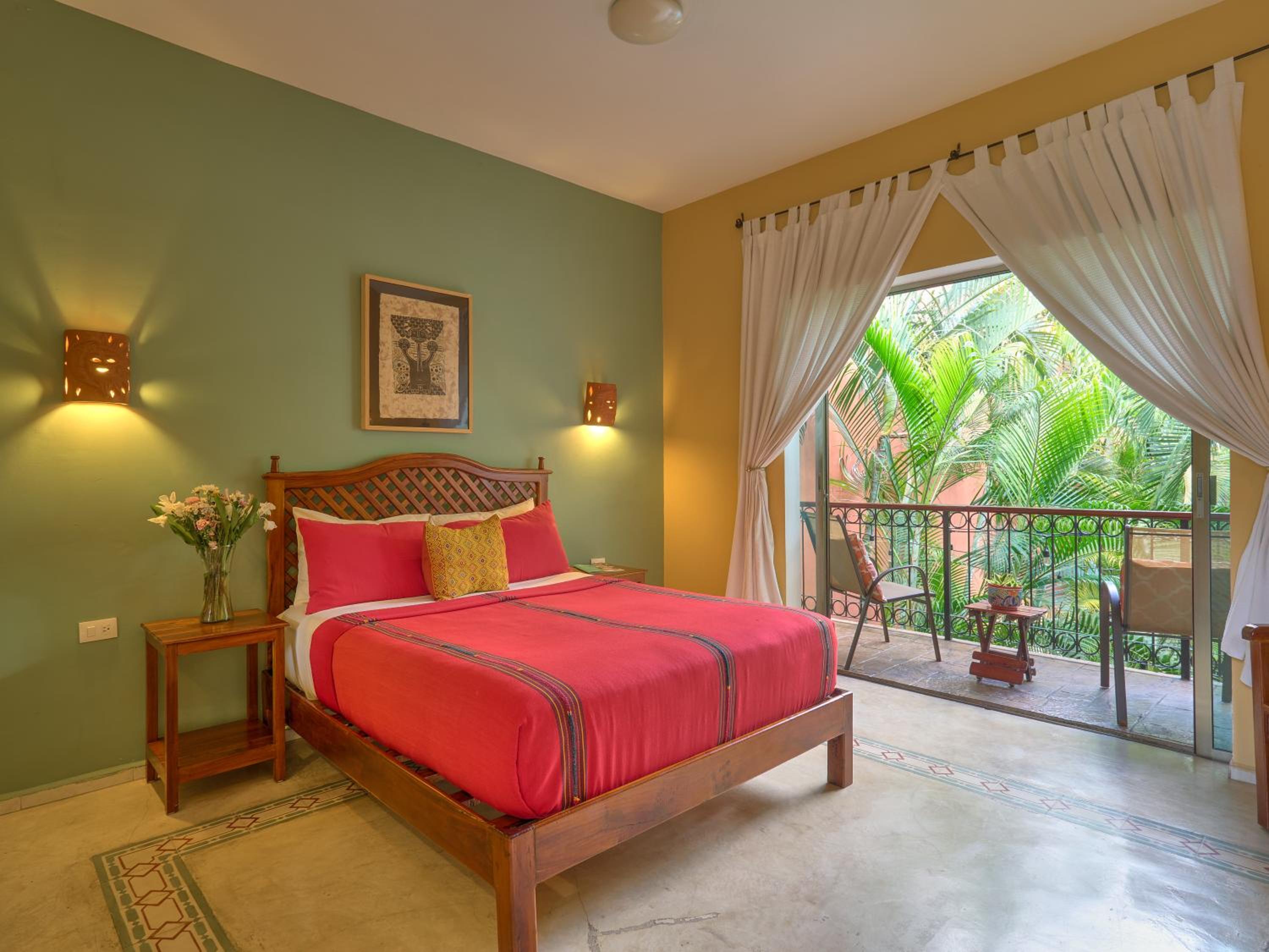 Queen Room with Balcony