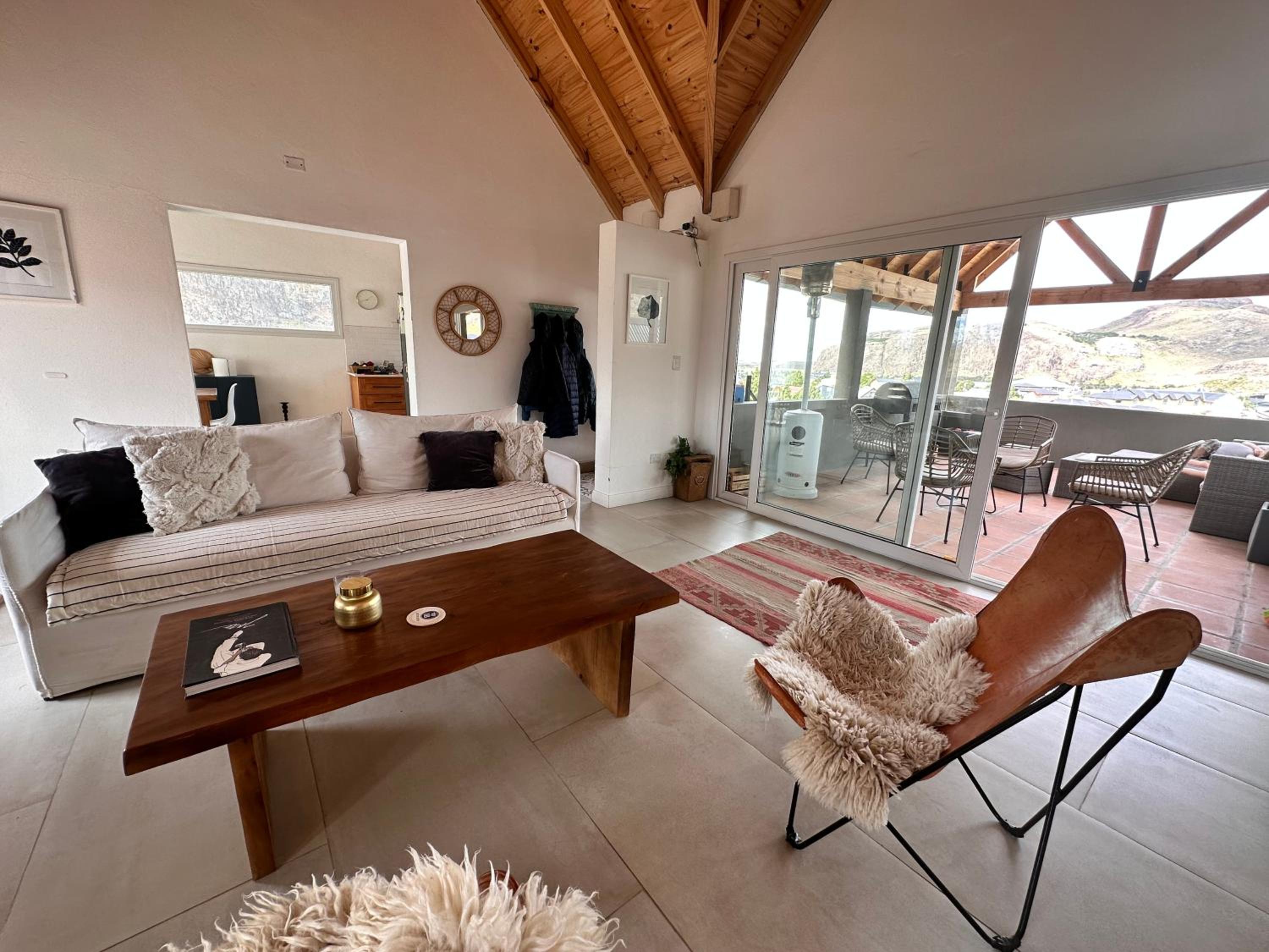 Three-Bedroom Chalet photo 1