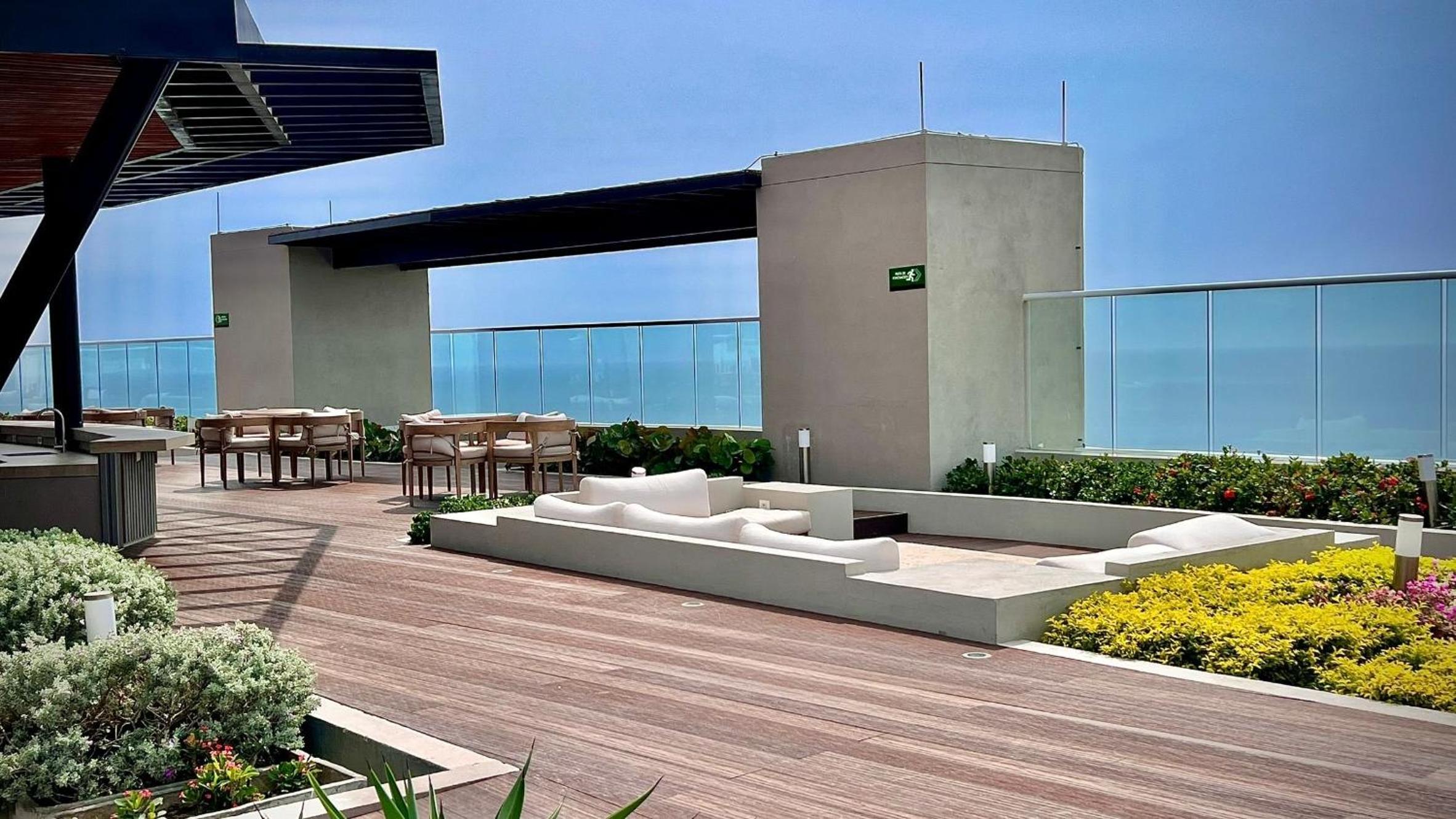 Apartment With Sea View photo 3