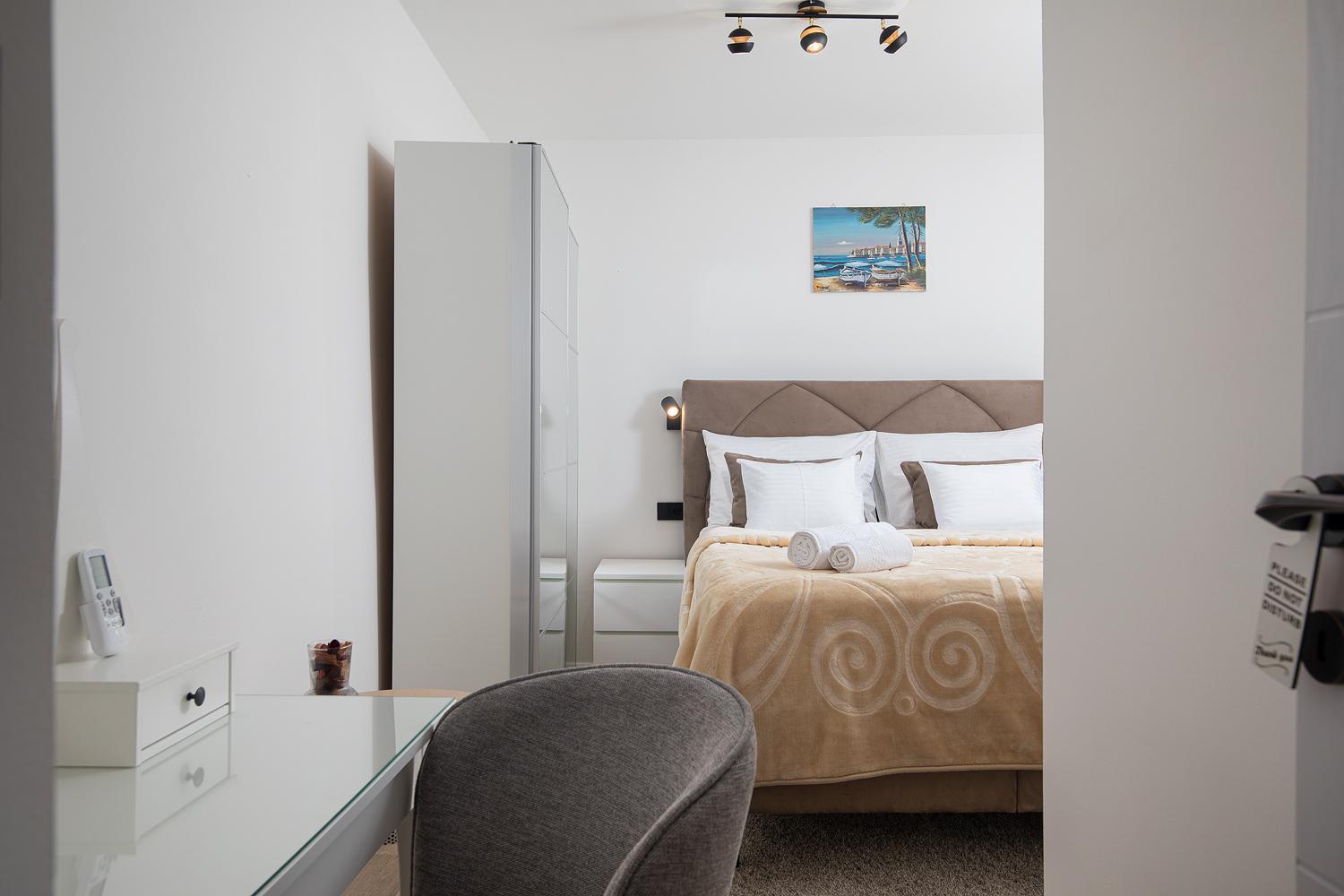 Two-Bedroom Apartment with Terrace photo 1