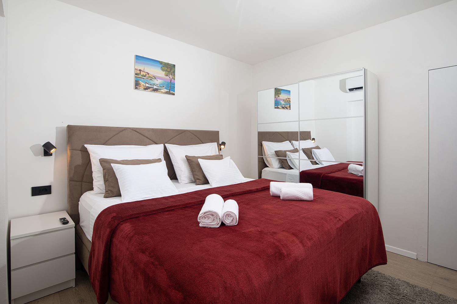 Two-Bedroom Apartment with Terrace photo 3