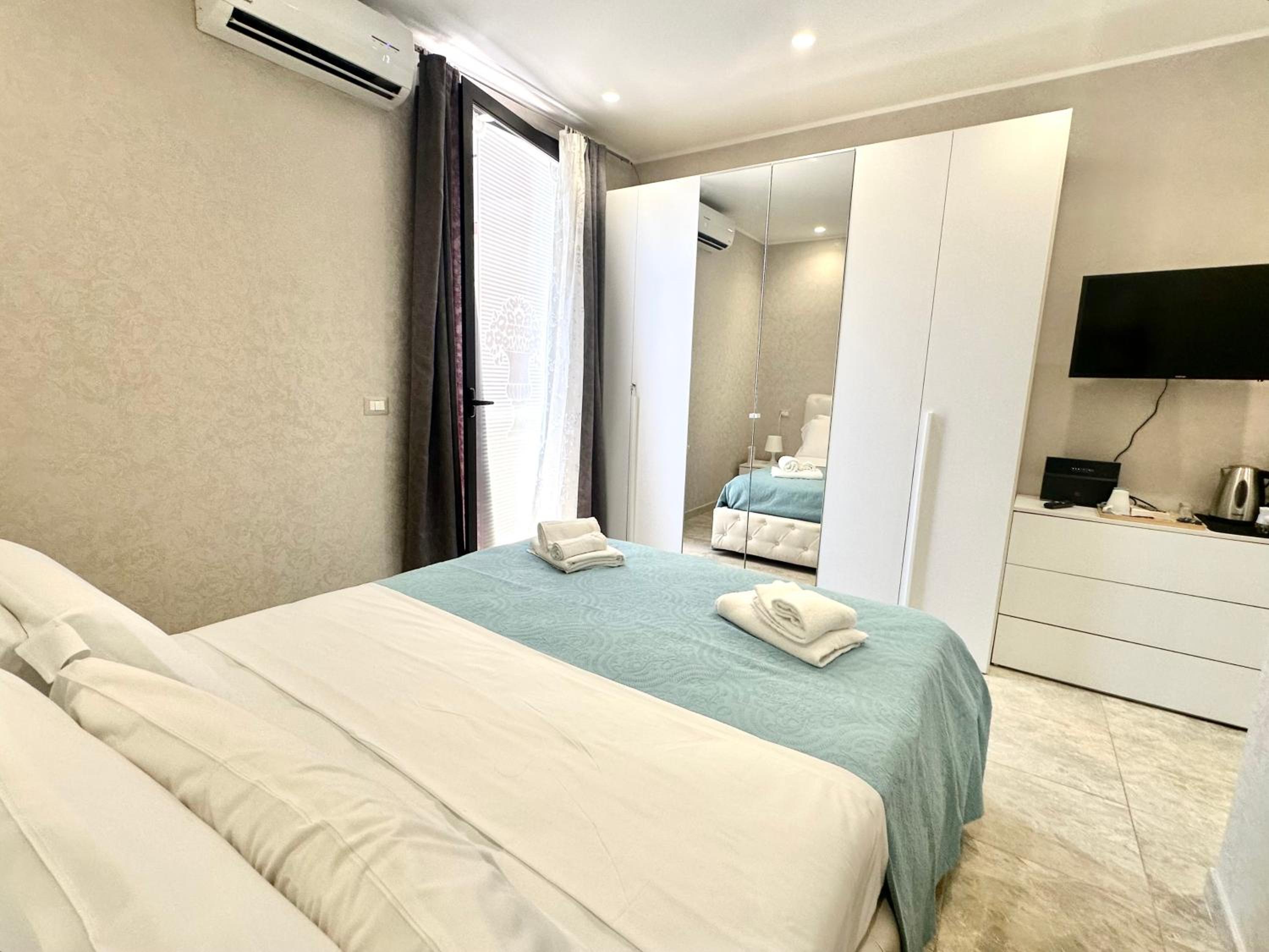 Deluxe Double Room With Sea View