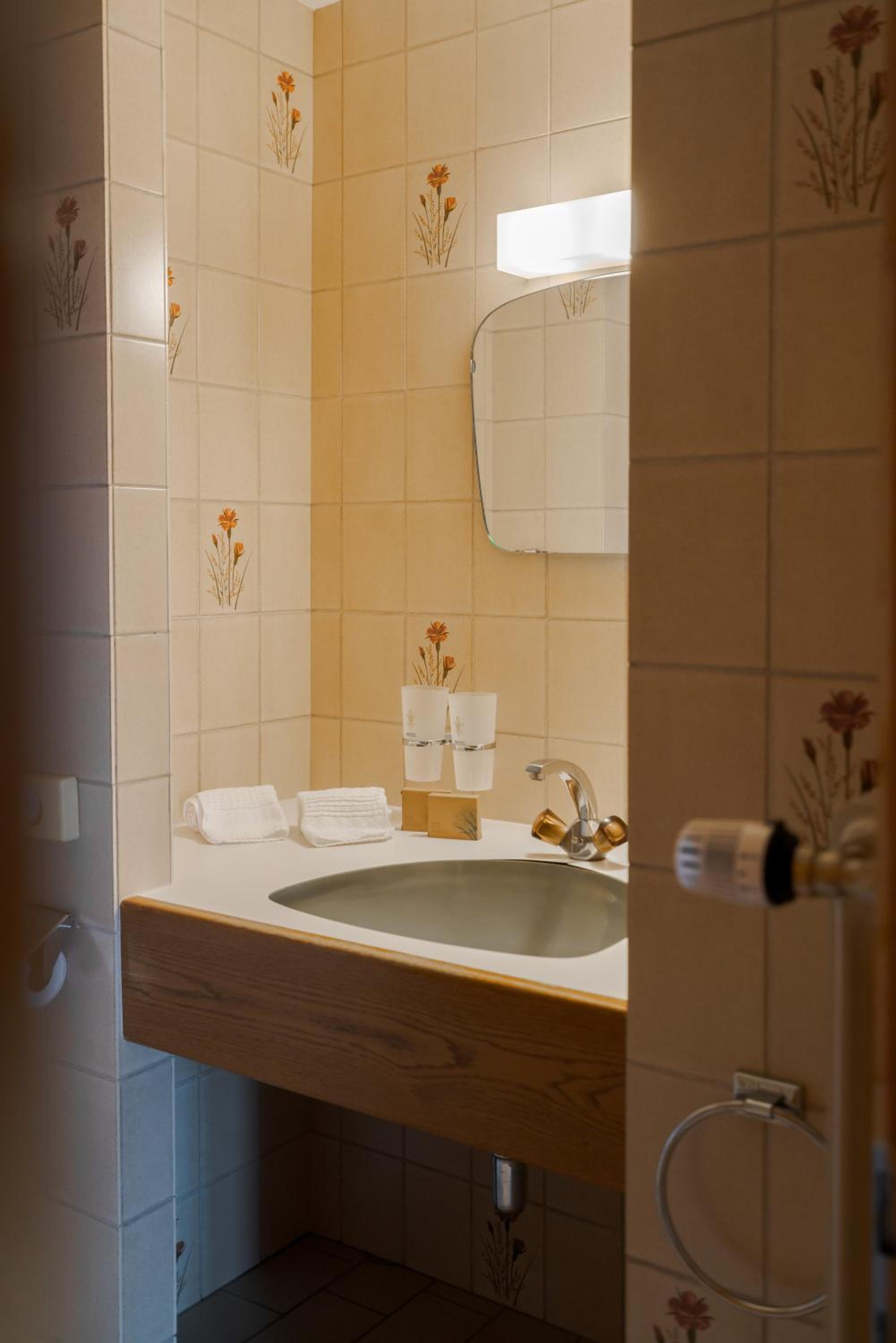 Superior Quadruple Room photo 2