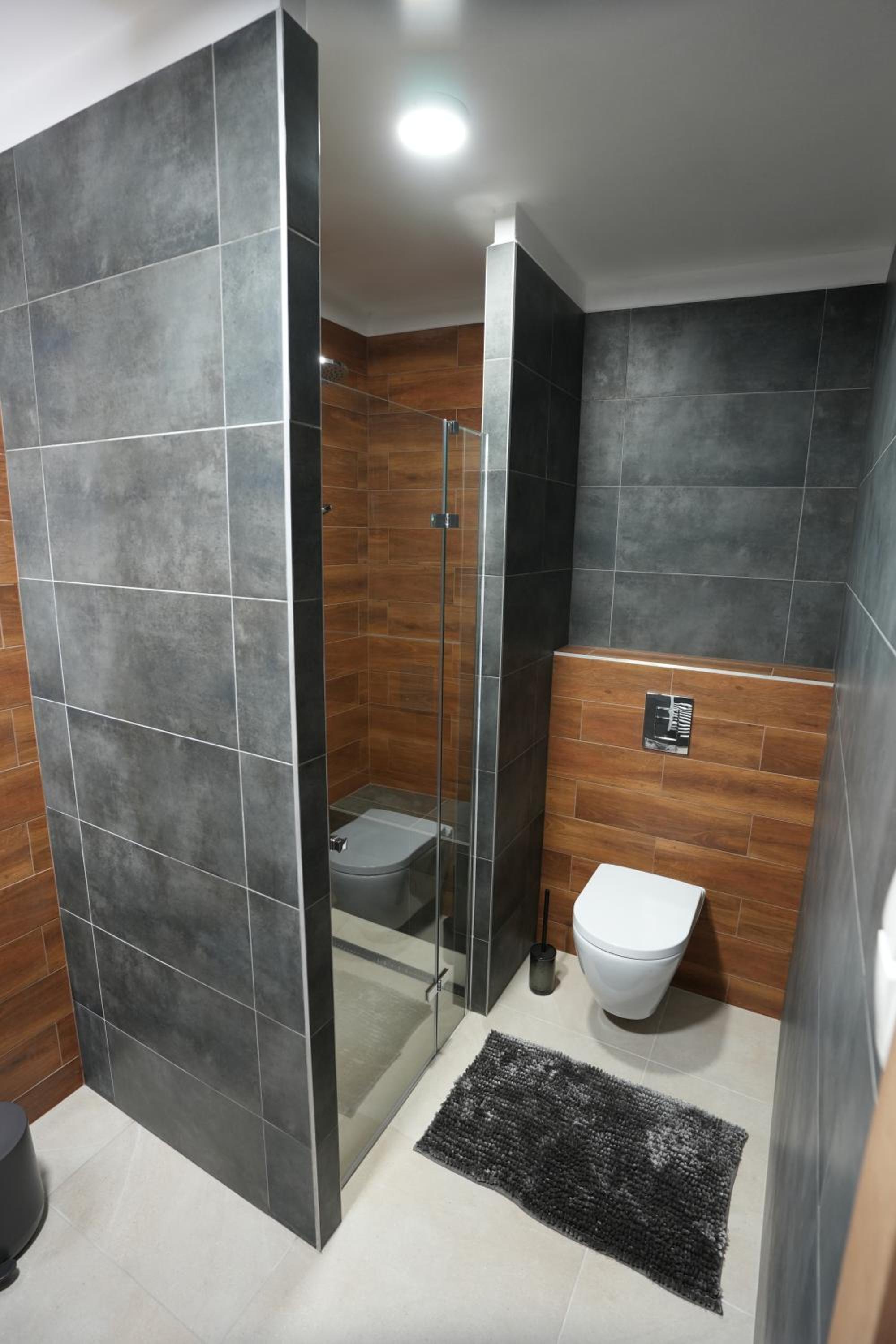 One-Bedroom Apartment - Photo 10