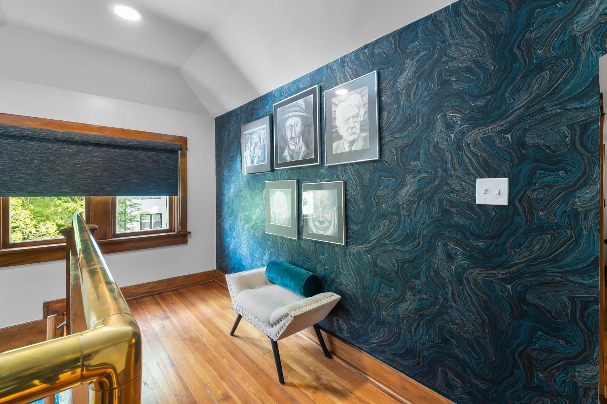 Queen Room - Photo 8