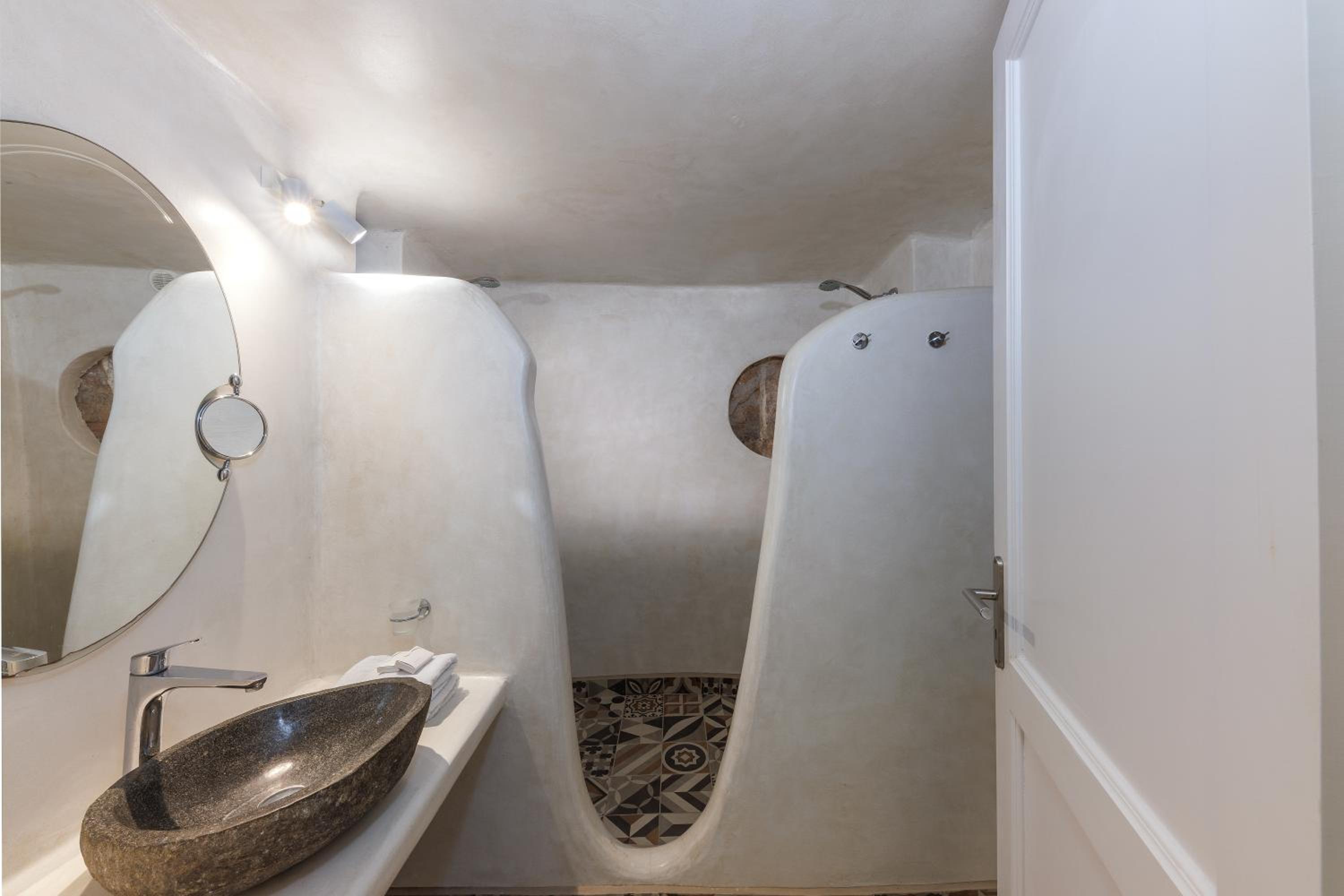 Executive Jacuzzi Suite photo 3