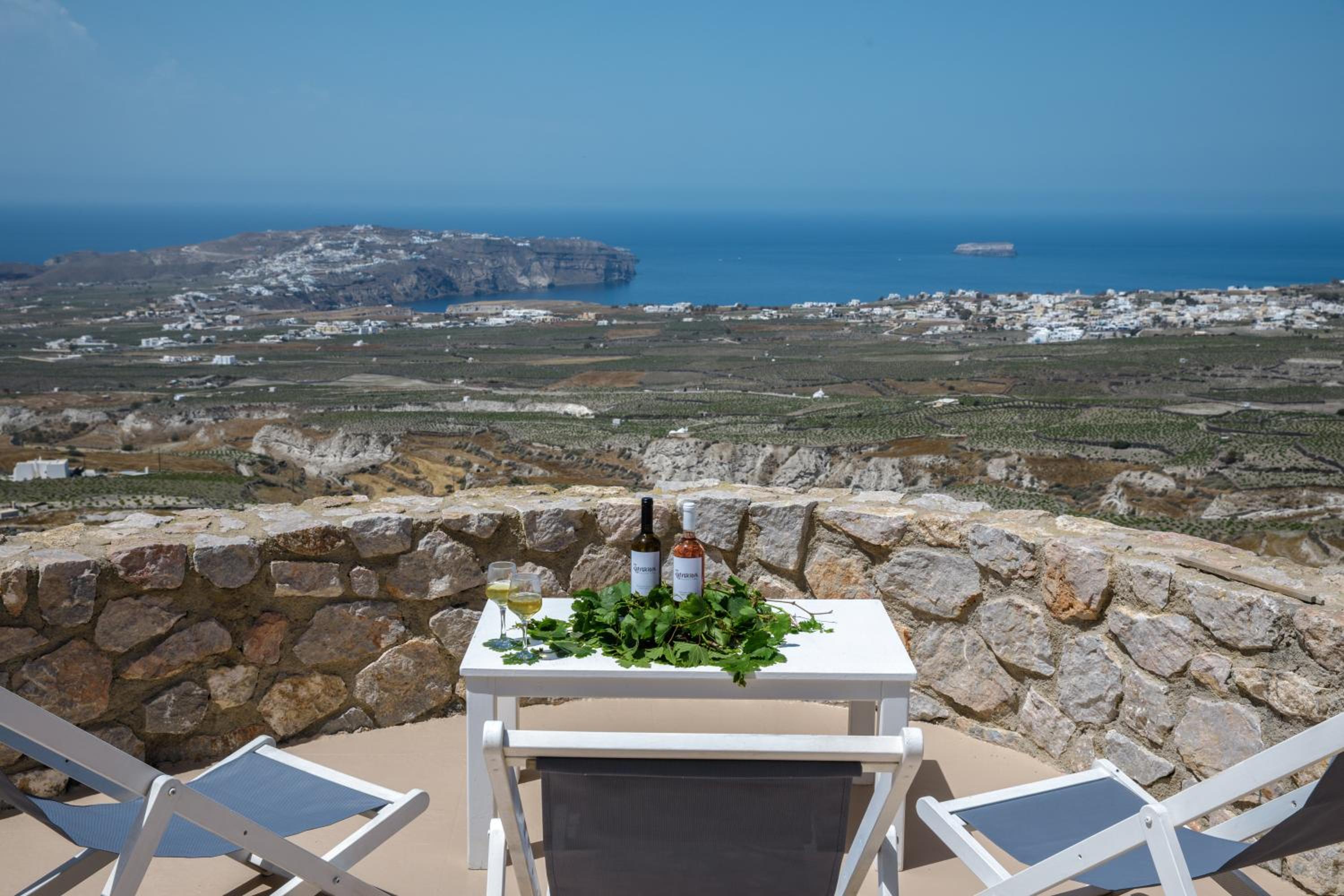 Elegant Villa with private pool photo 2