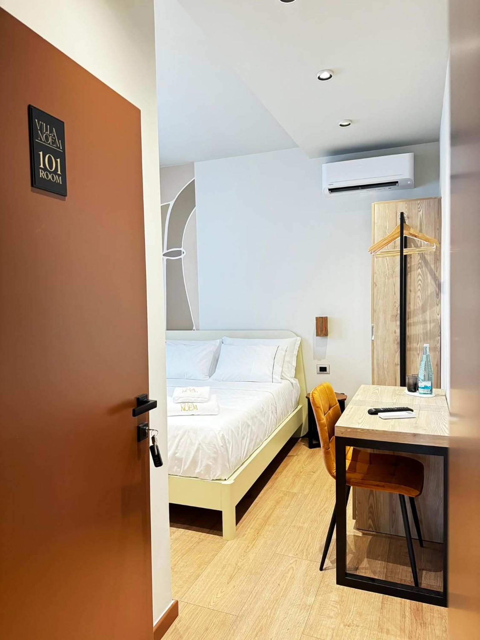 Deluxe Double Room photo 3