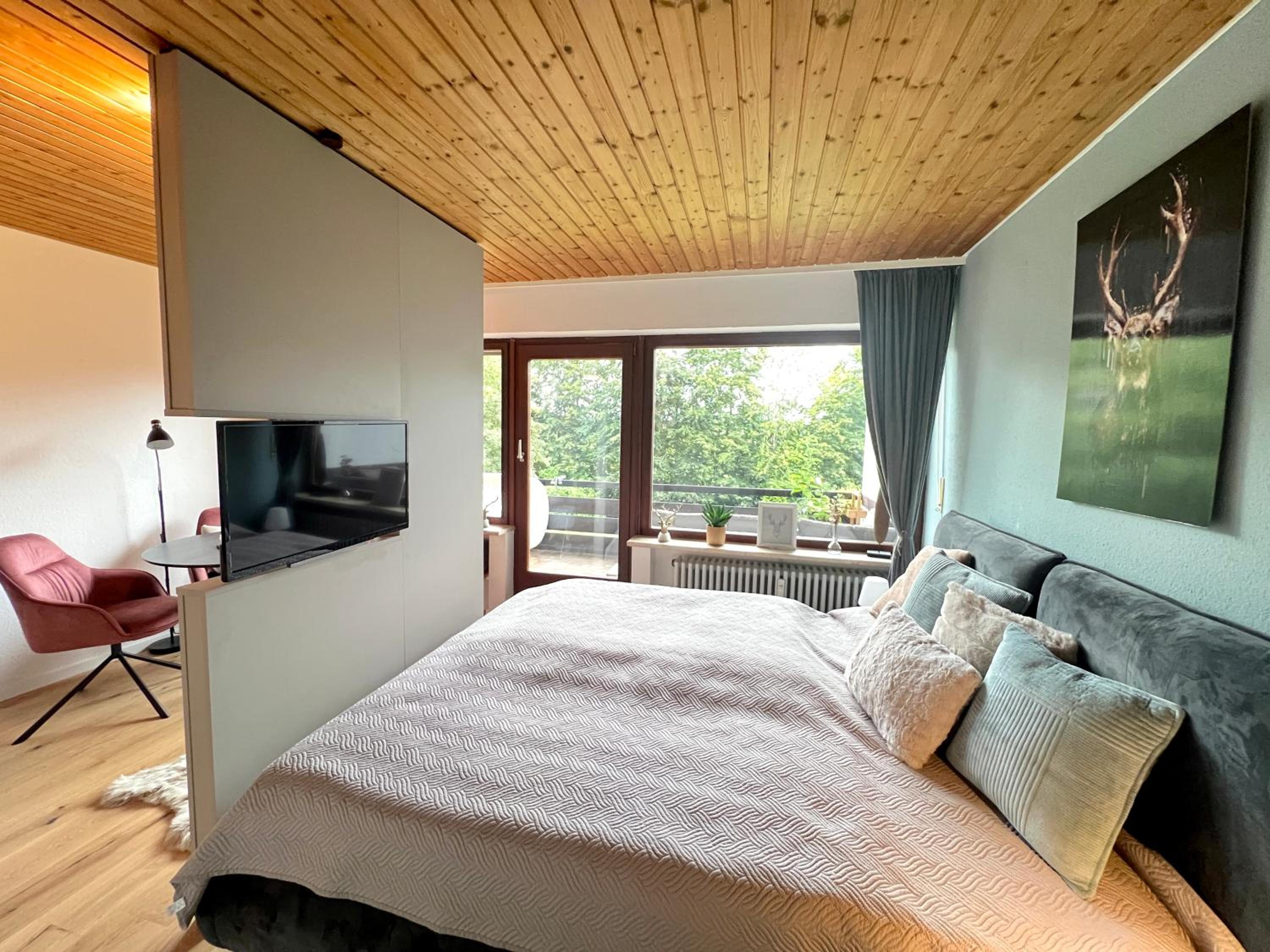 Apartment with Mountain View photo 1