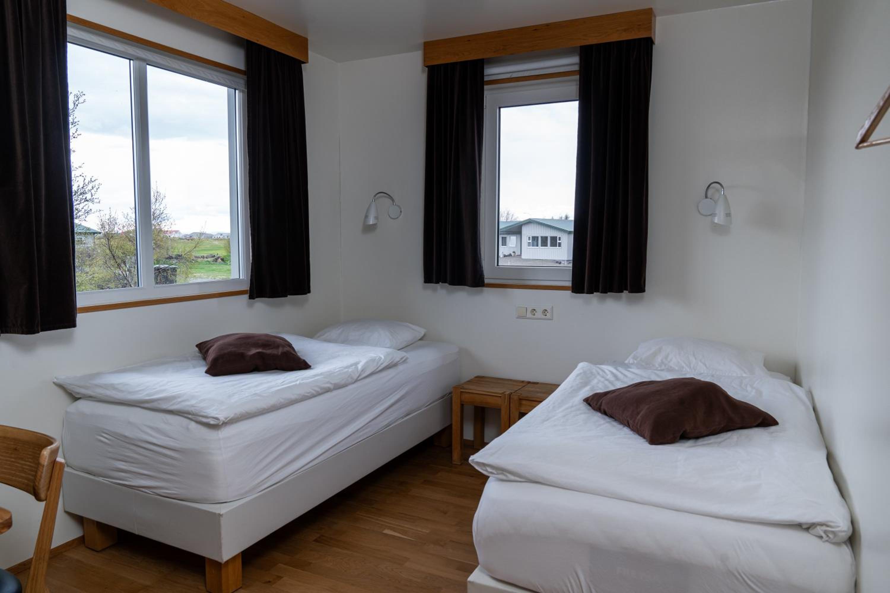 Twin Room with Private Bathroom - Photo 1