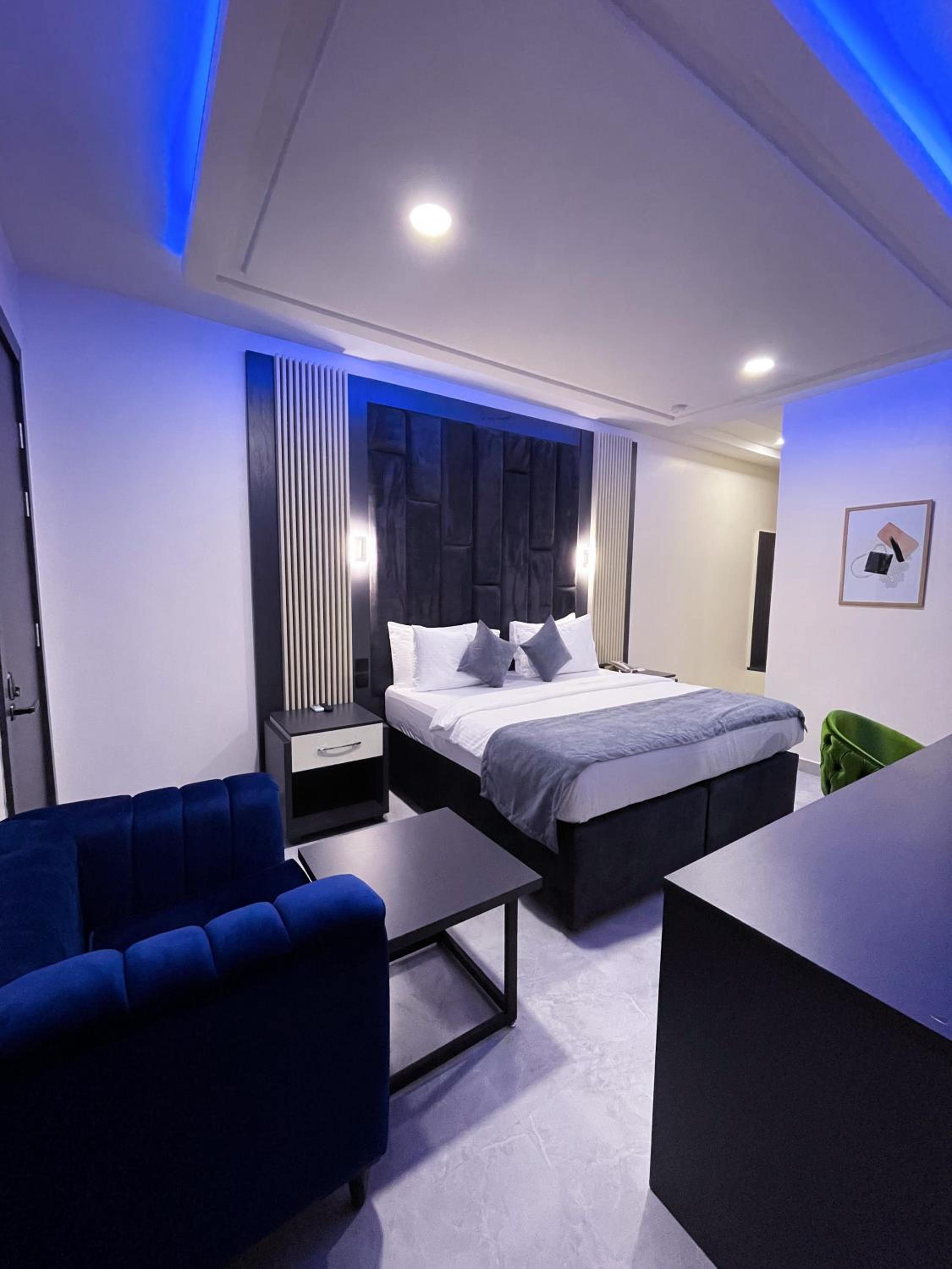 Presidential Suite photo 3