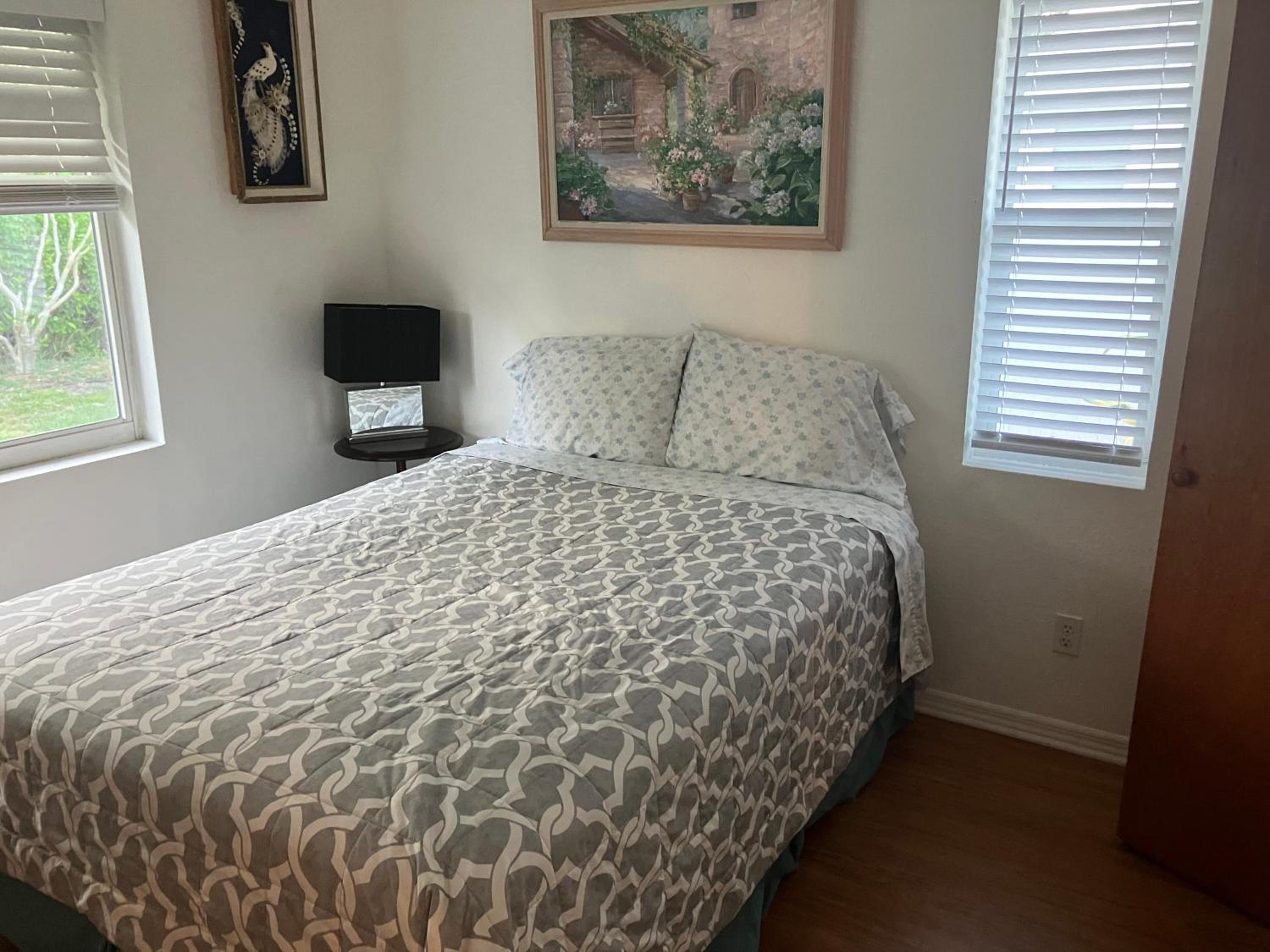 Three-Bedroom House photo 1