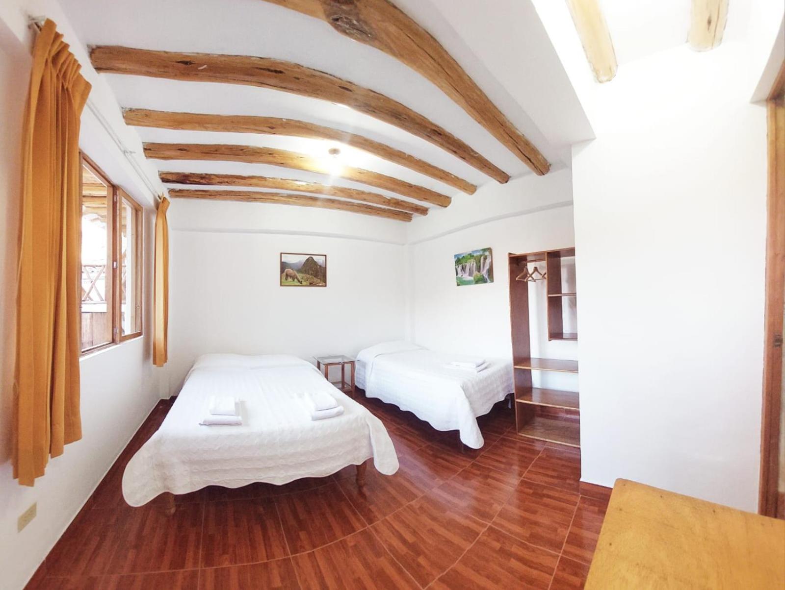 Twin Room with Bathroom