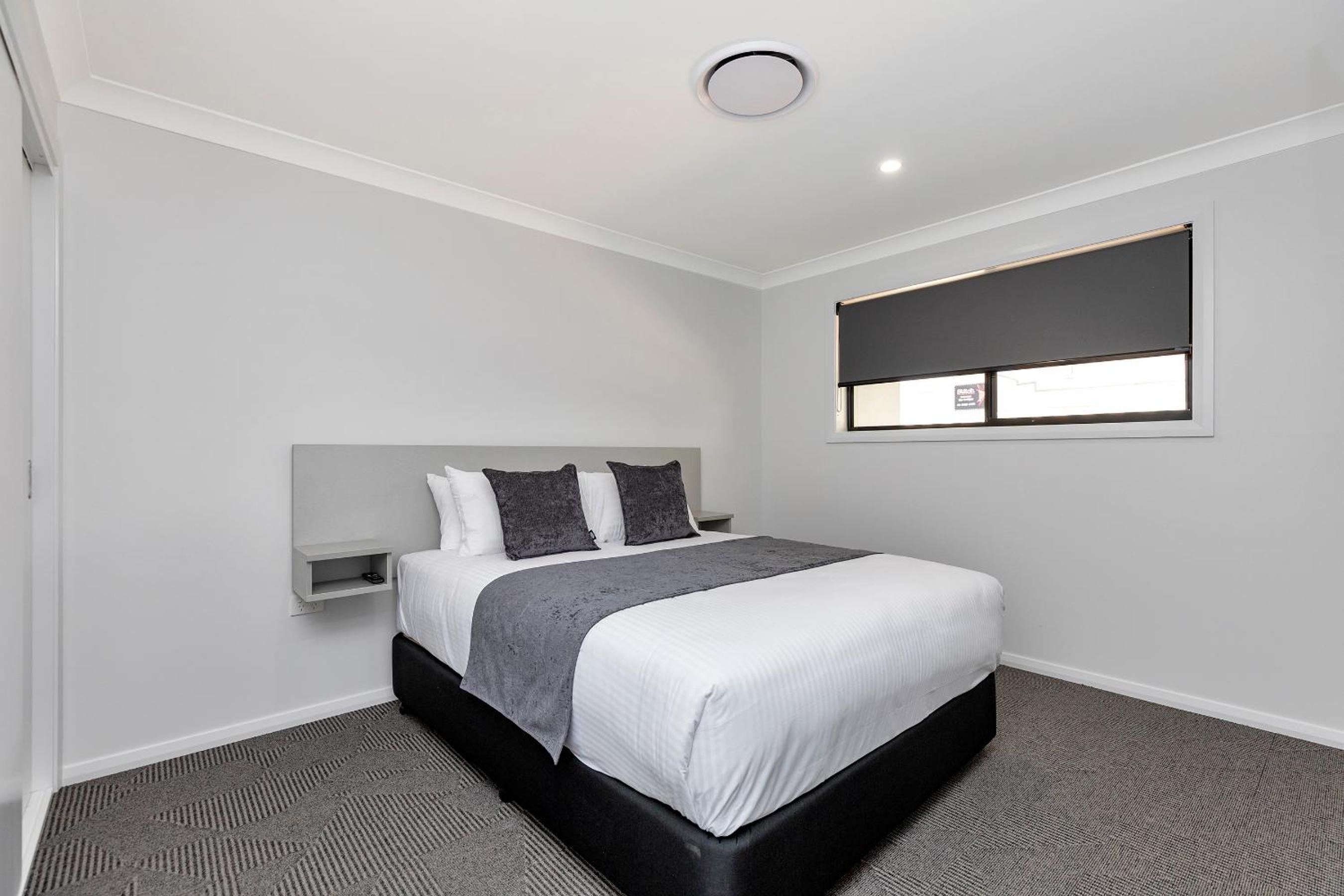 Two-Bedroom Apartment (located at 31 The Ringers Road)