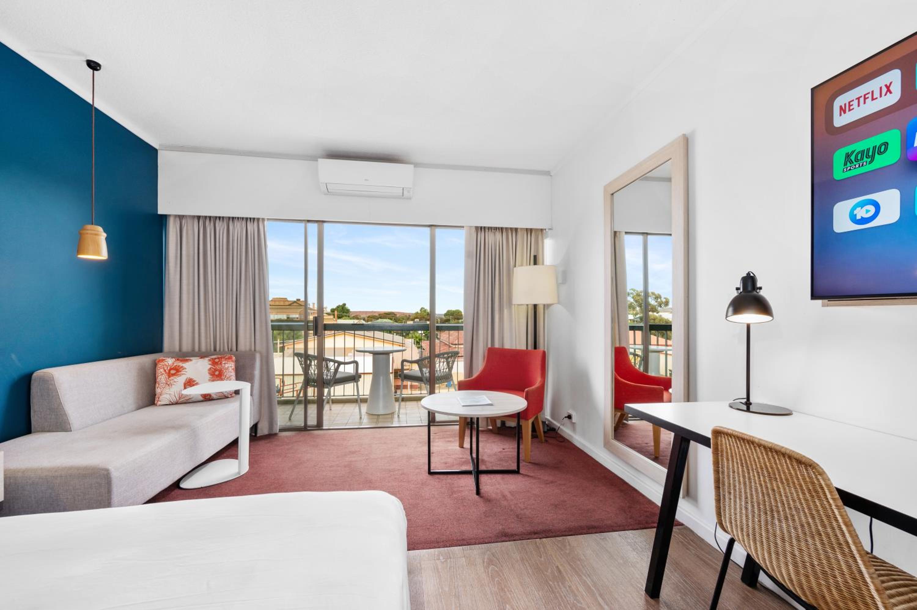 Eco Green Stay - Executive King Room photo 1