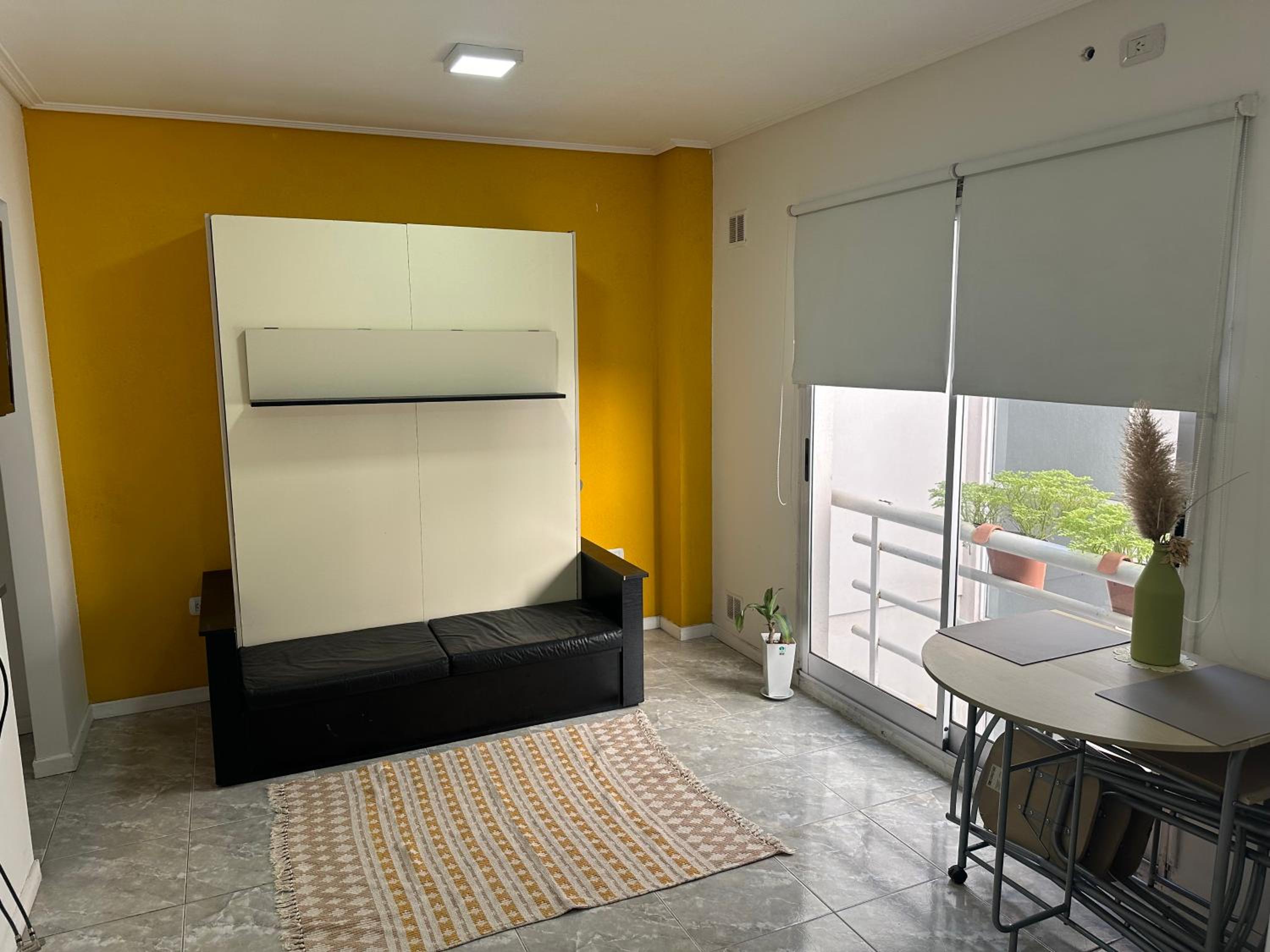One-Bedroom Apartment photo 1