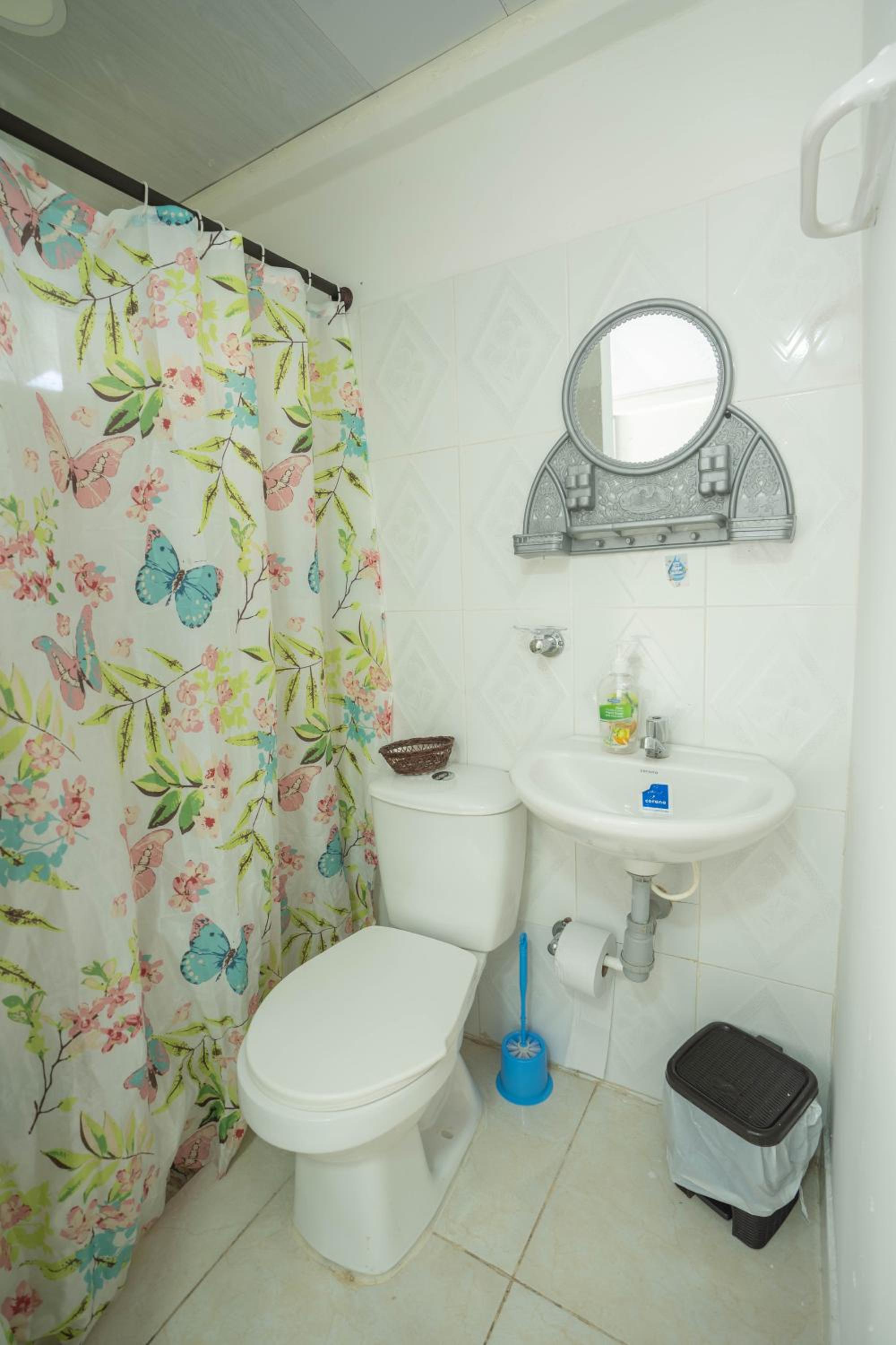 Single Room photo 2