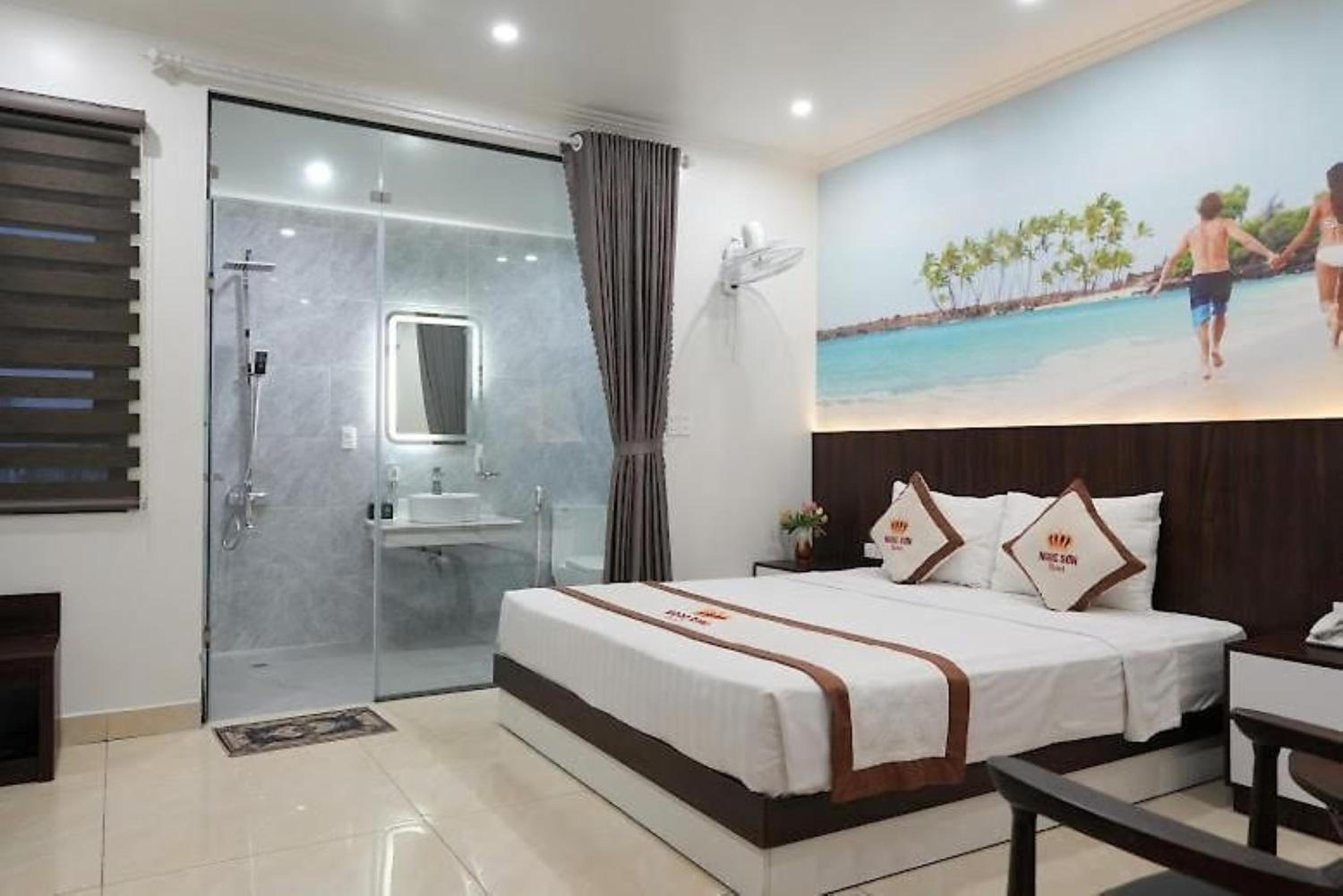 Deluxe Double Room photo 3