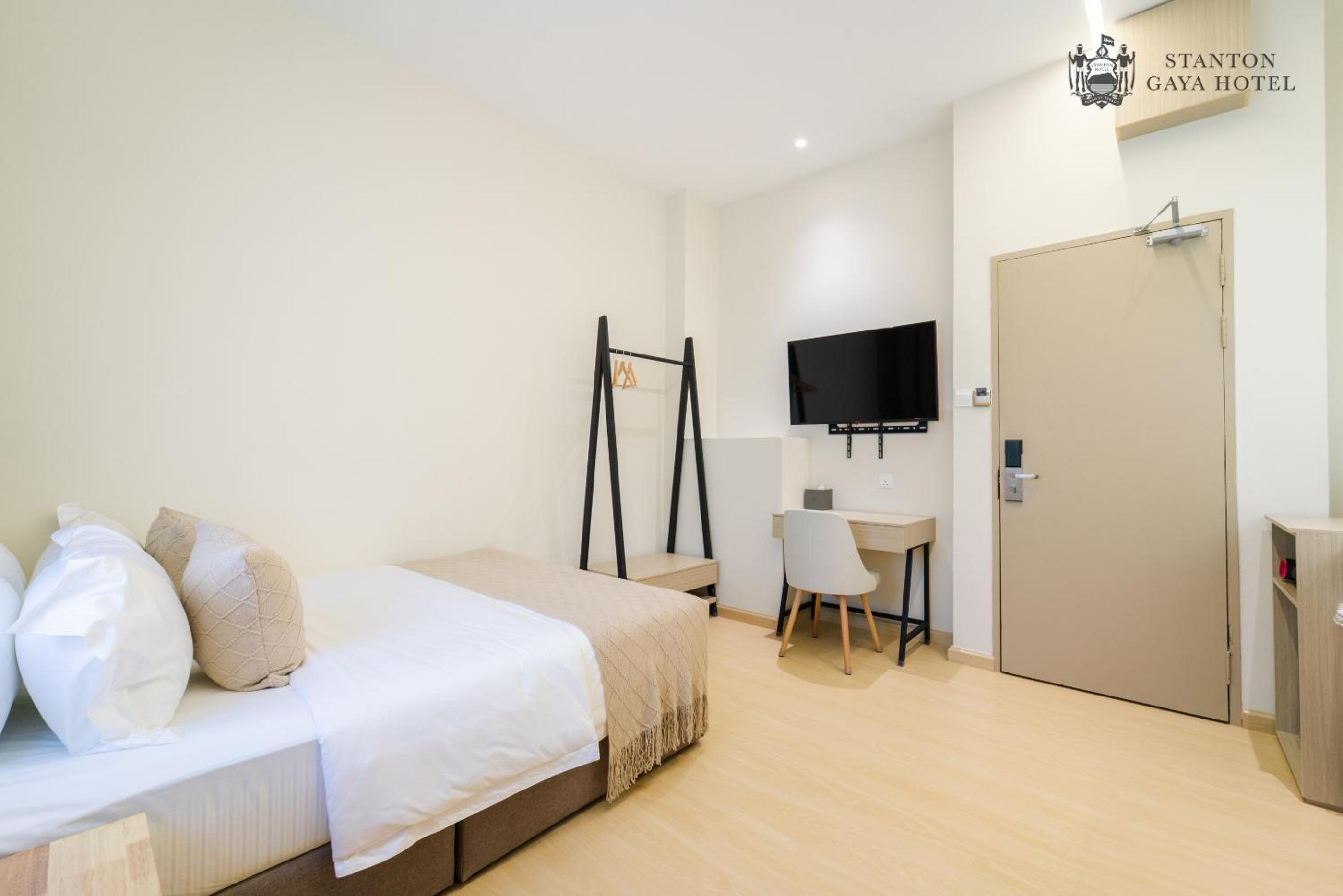 Standard Queen Room - Photo 2