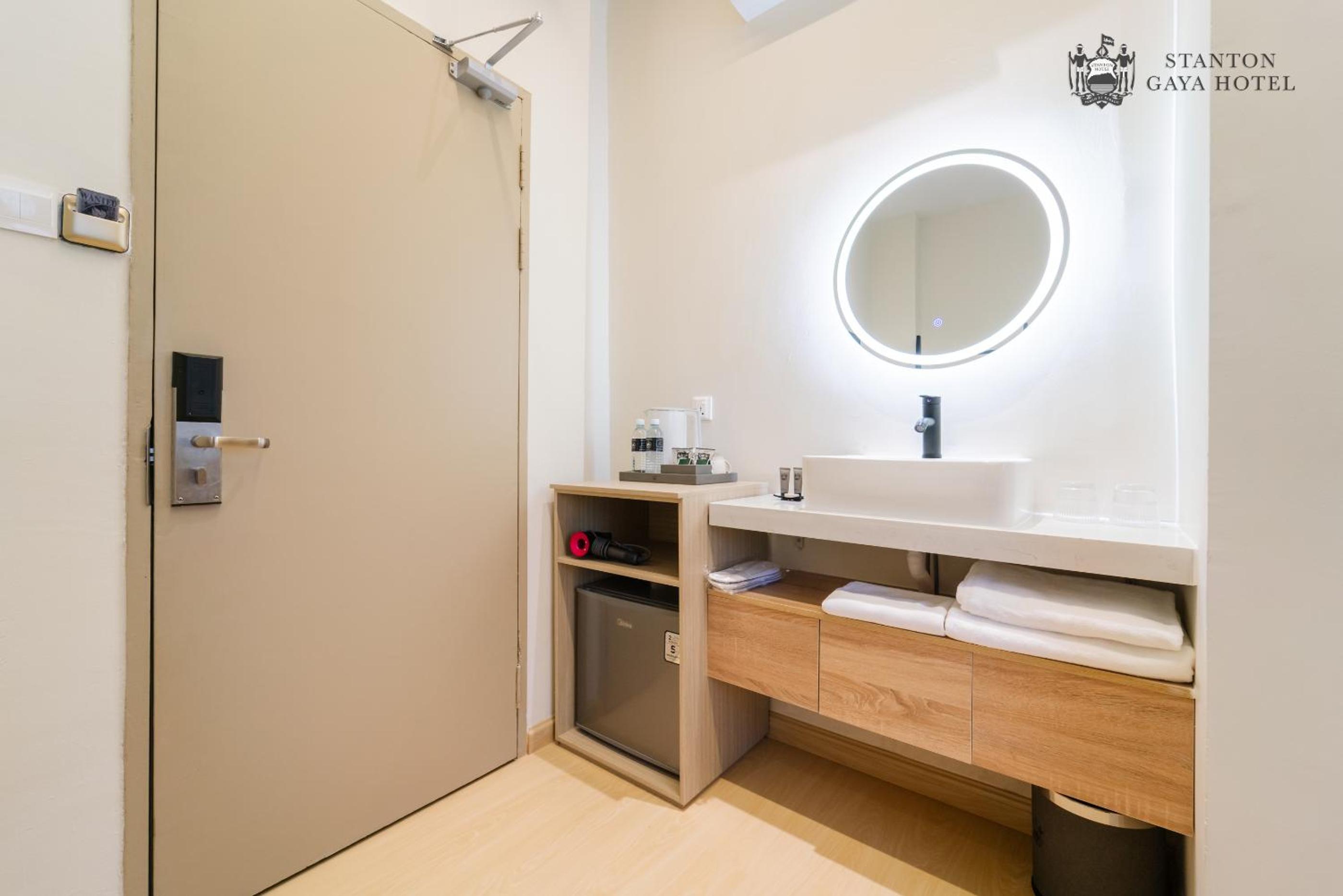 Standard Queen Room - Photo 3