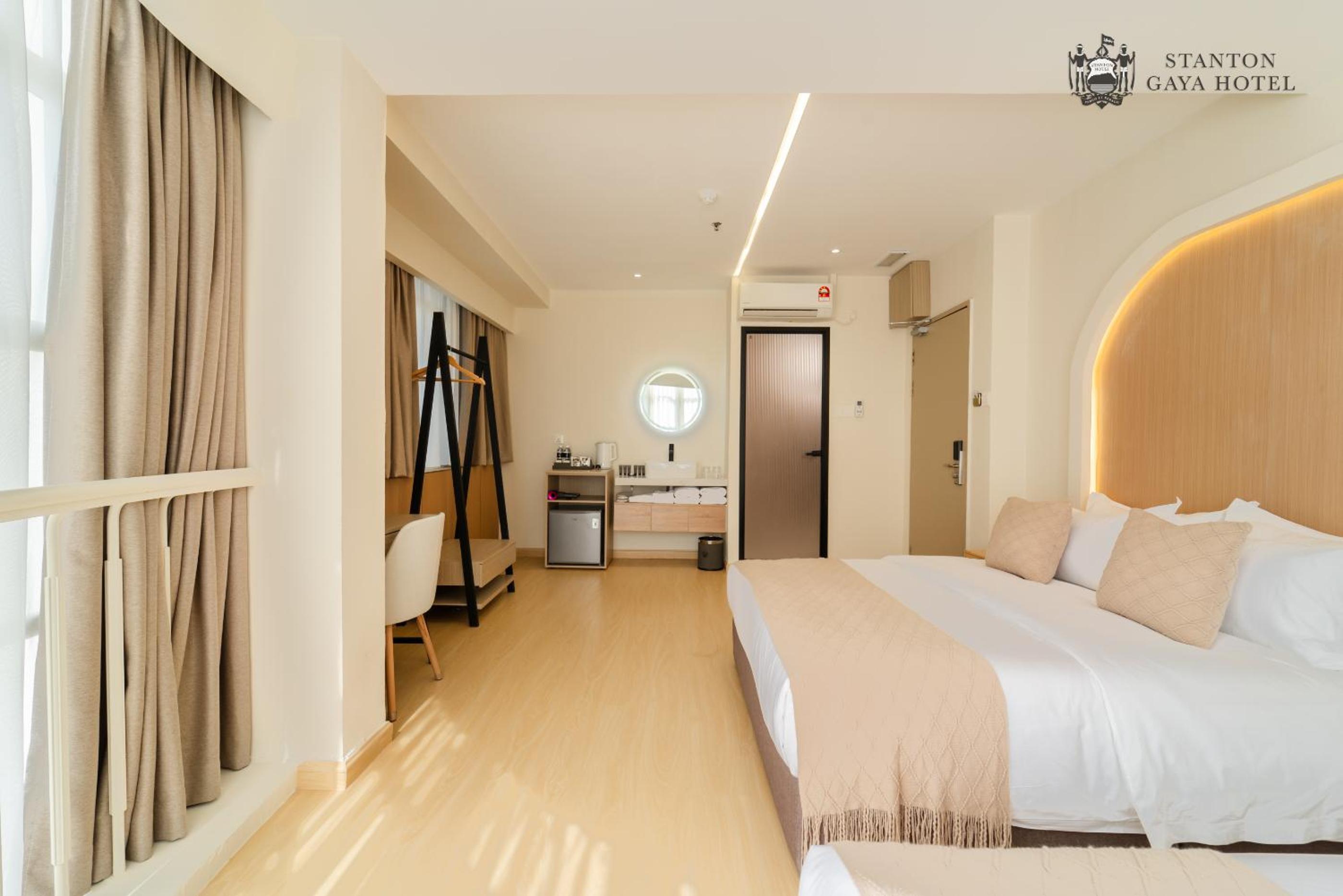 Deluxe Family Room - Photo 4