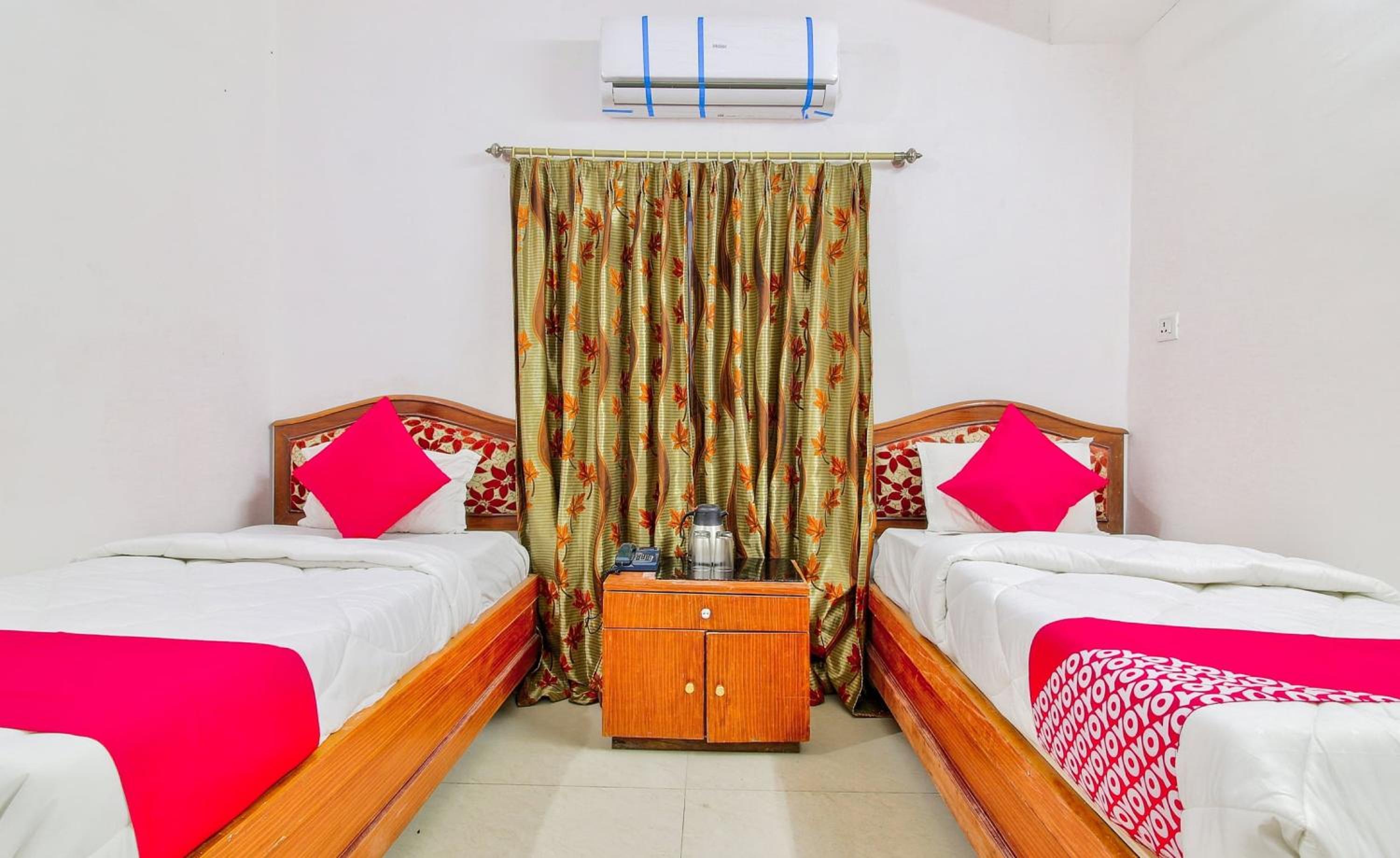Classic Triple Room photo 1