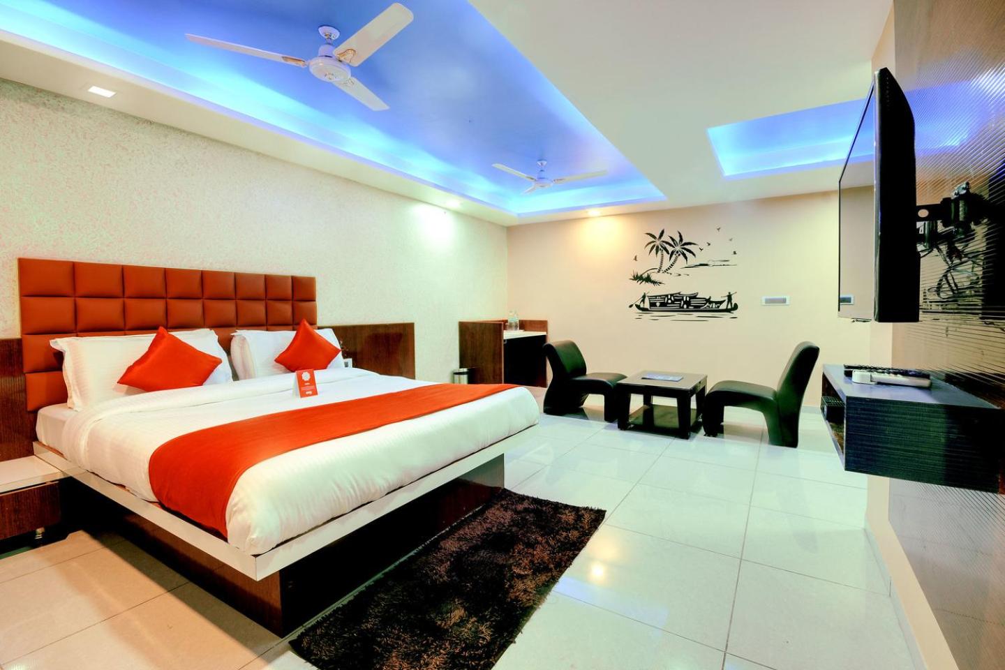 Deluxe Queen Room