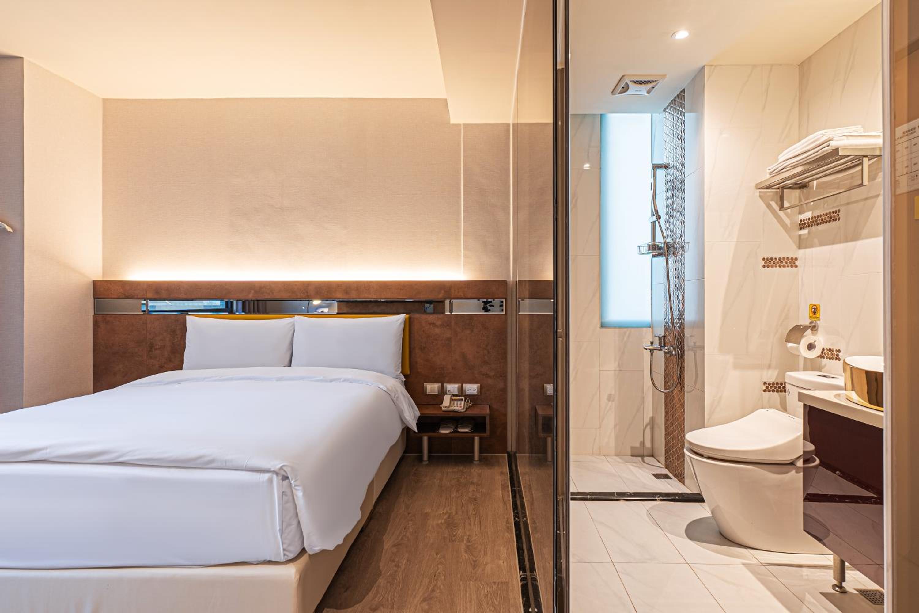 Superior Double Room - Photo 3
