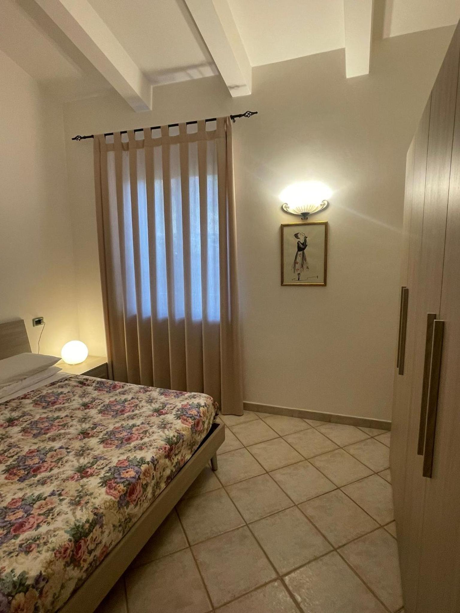 Three-Bedroom Apartment - Photo 28
