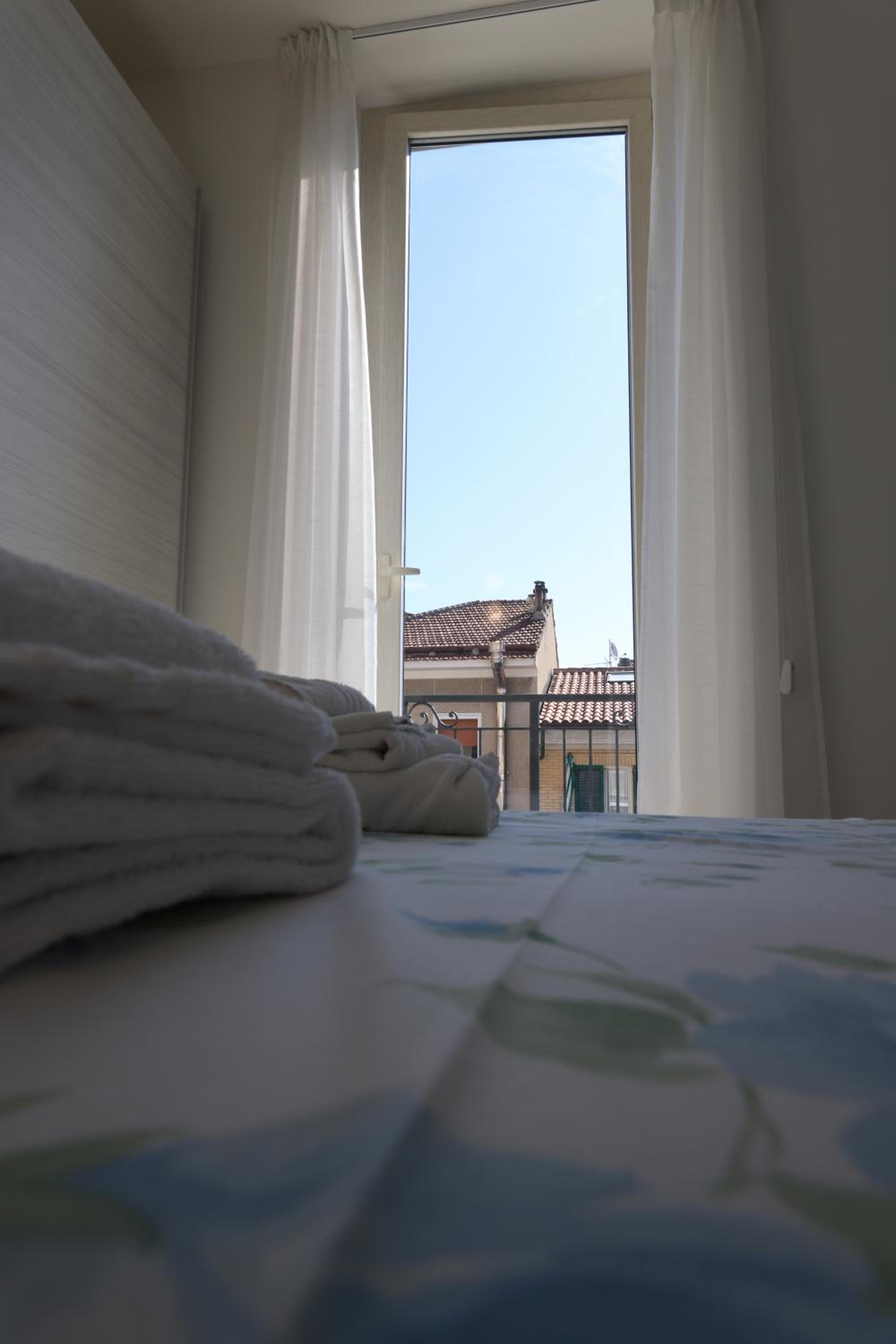 Apartment with View and Balcony - Photo 36