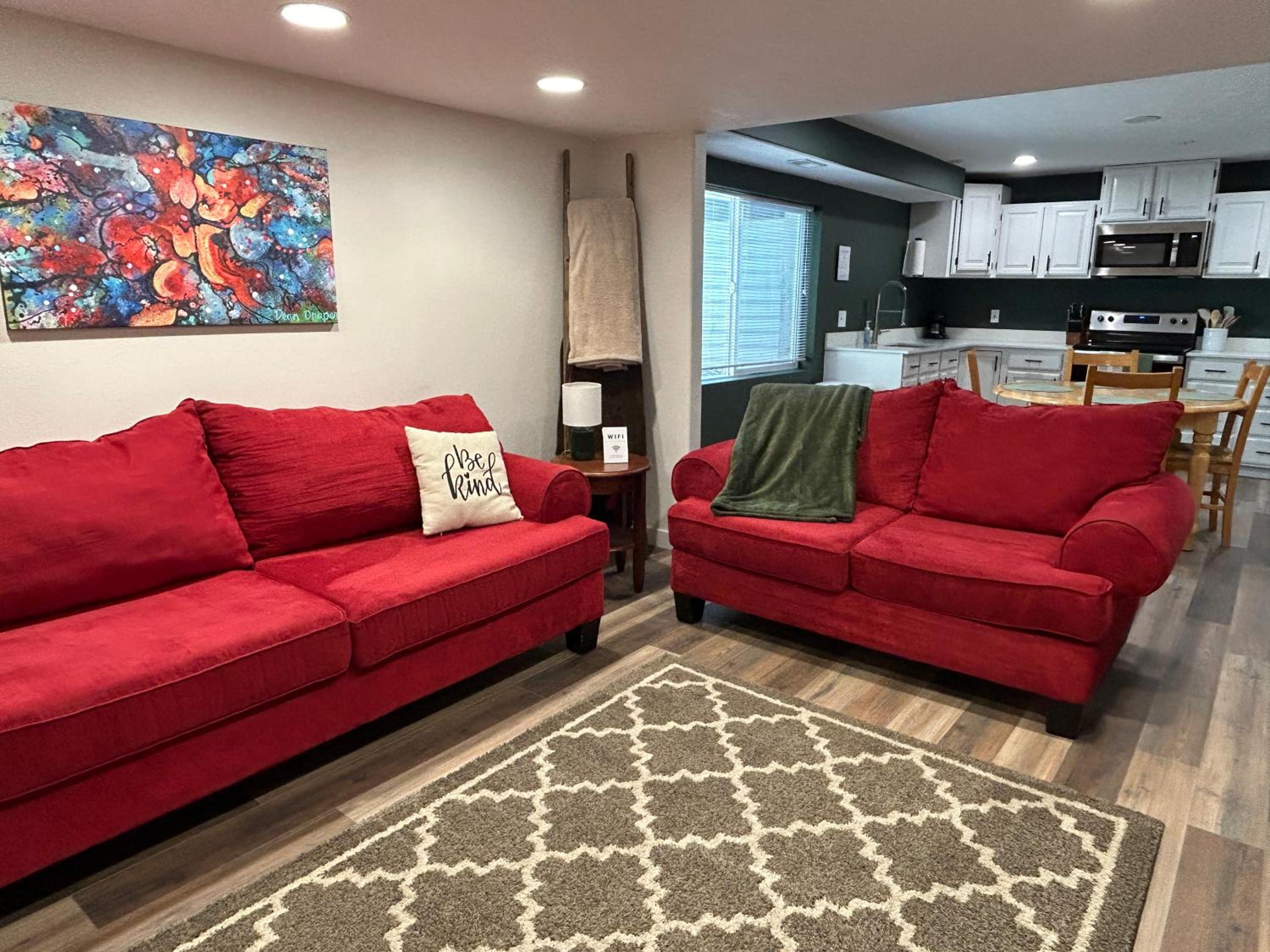 Three-Bedroom Apartment photo 1