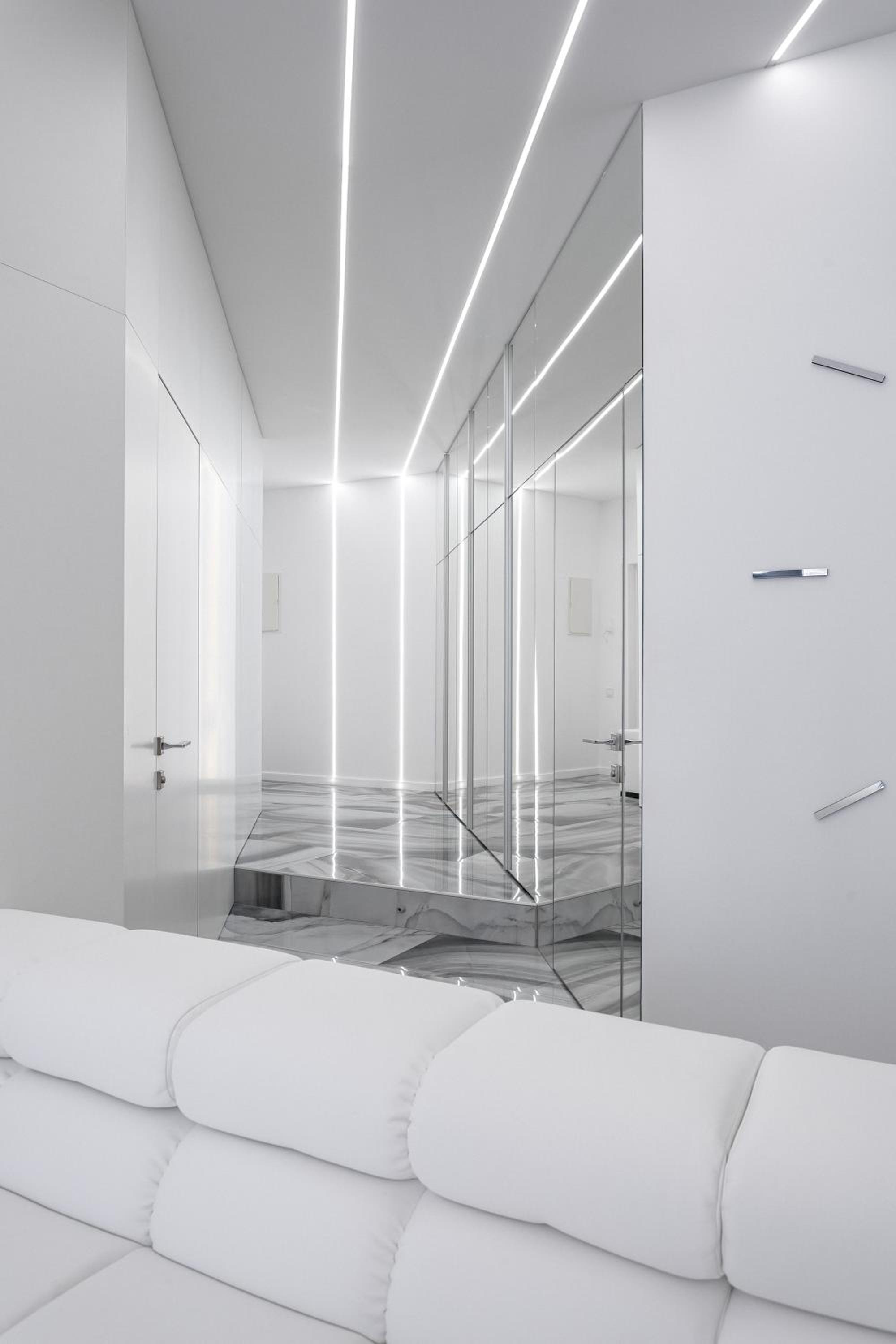 Three-Bedroom Apartment with Sea View photo 1
