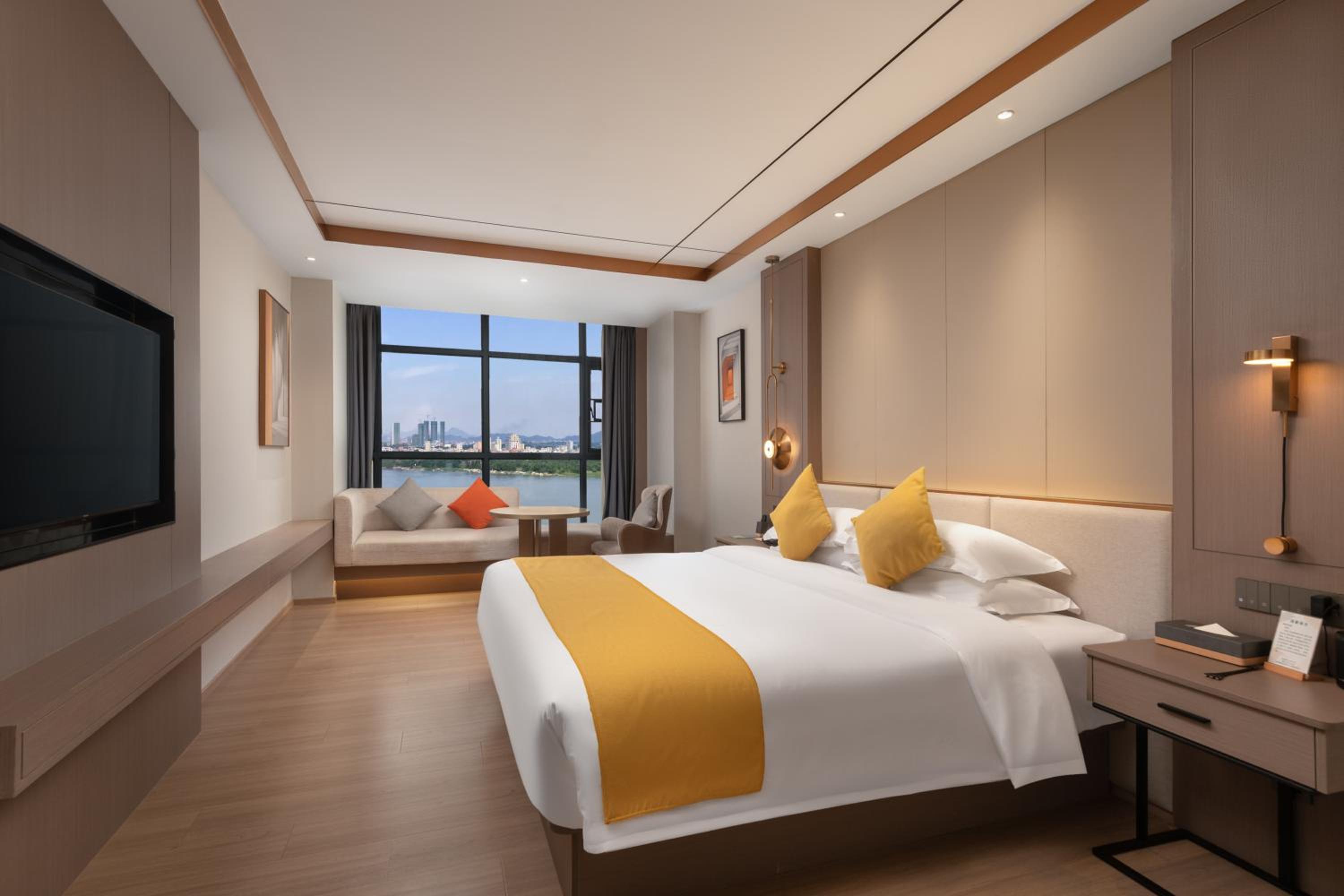 Queen Room With River View